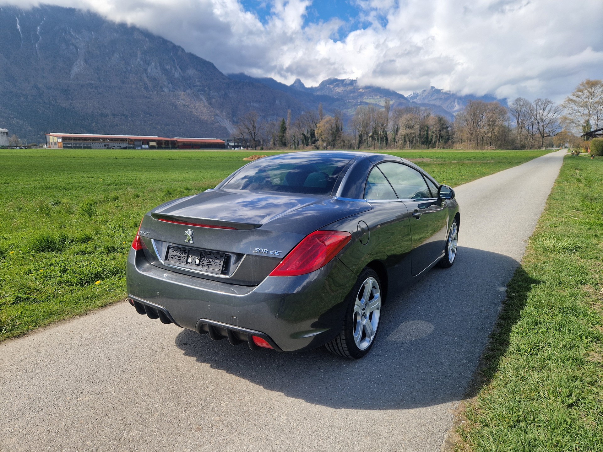 PEUGEOT 308 CC 2.0 HDI Allure-image-3
