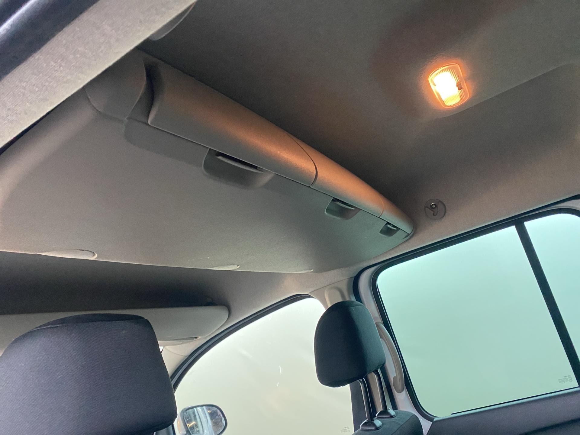 RENAULT Kangoo 1.2 16V Turbo Swiss Edition EDC-image-20