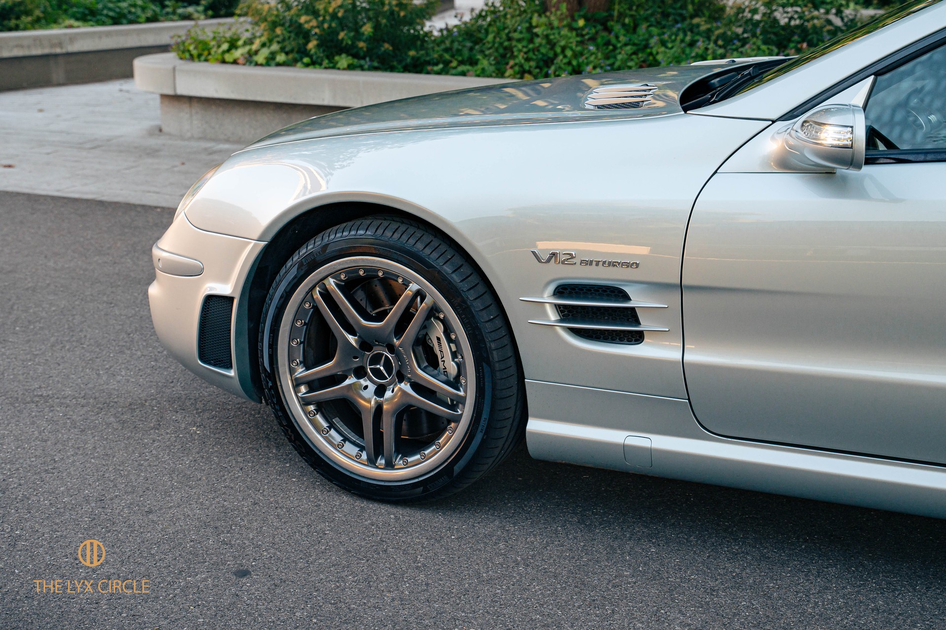 MERCEDES-BENZ SL 65 AMG Automatic-image-5