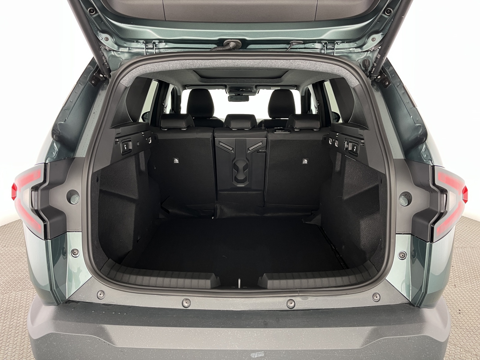 DACIA Bigster 1.2 Hybrid Extreme 4WD-image-17