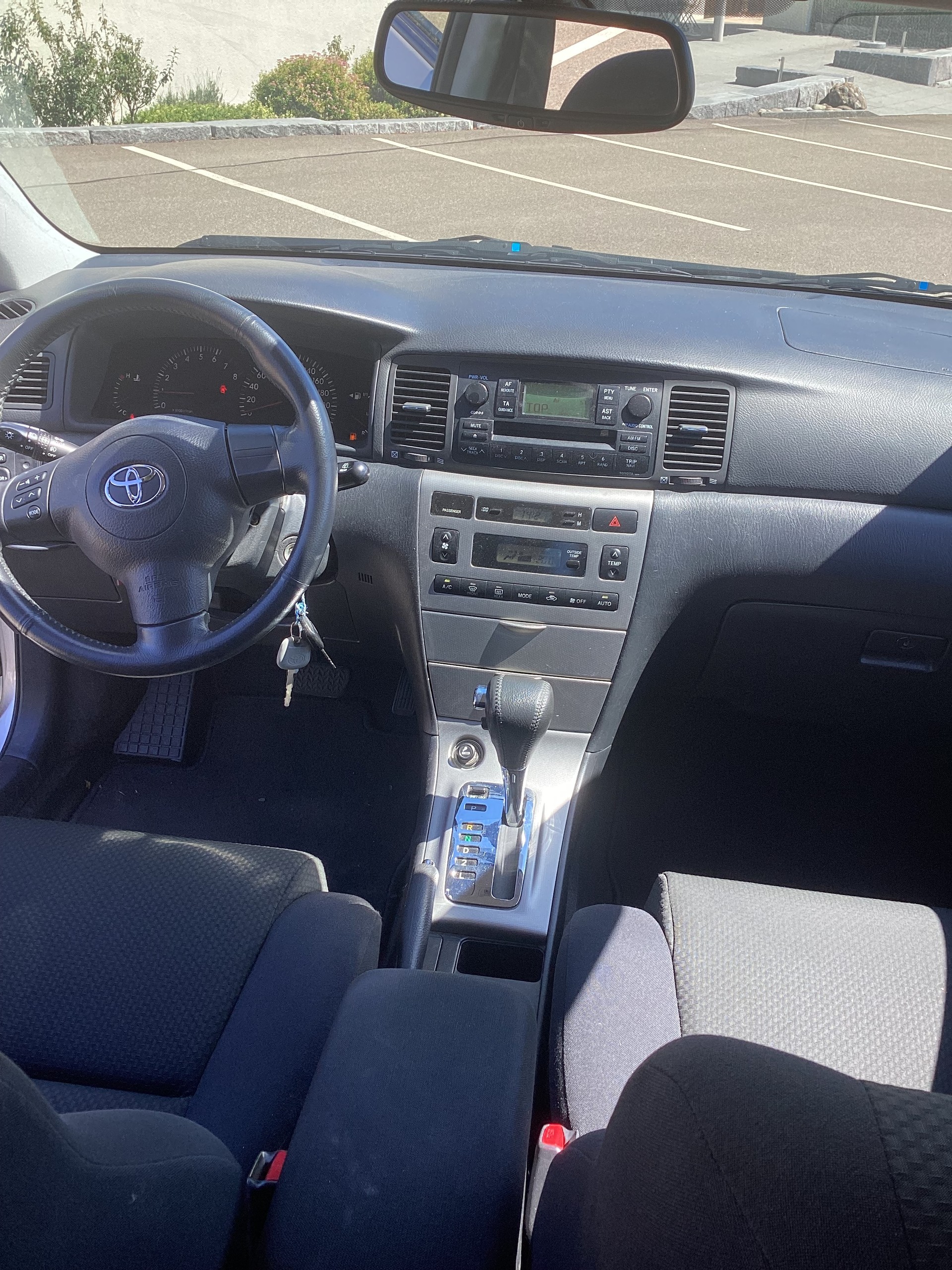 TOYOTA 1.6 VVT-i Linea Sol-image-3