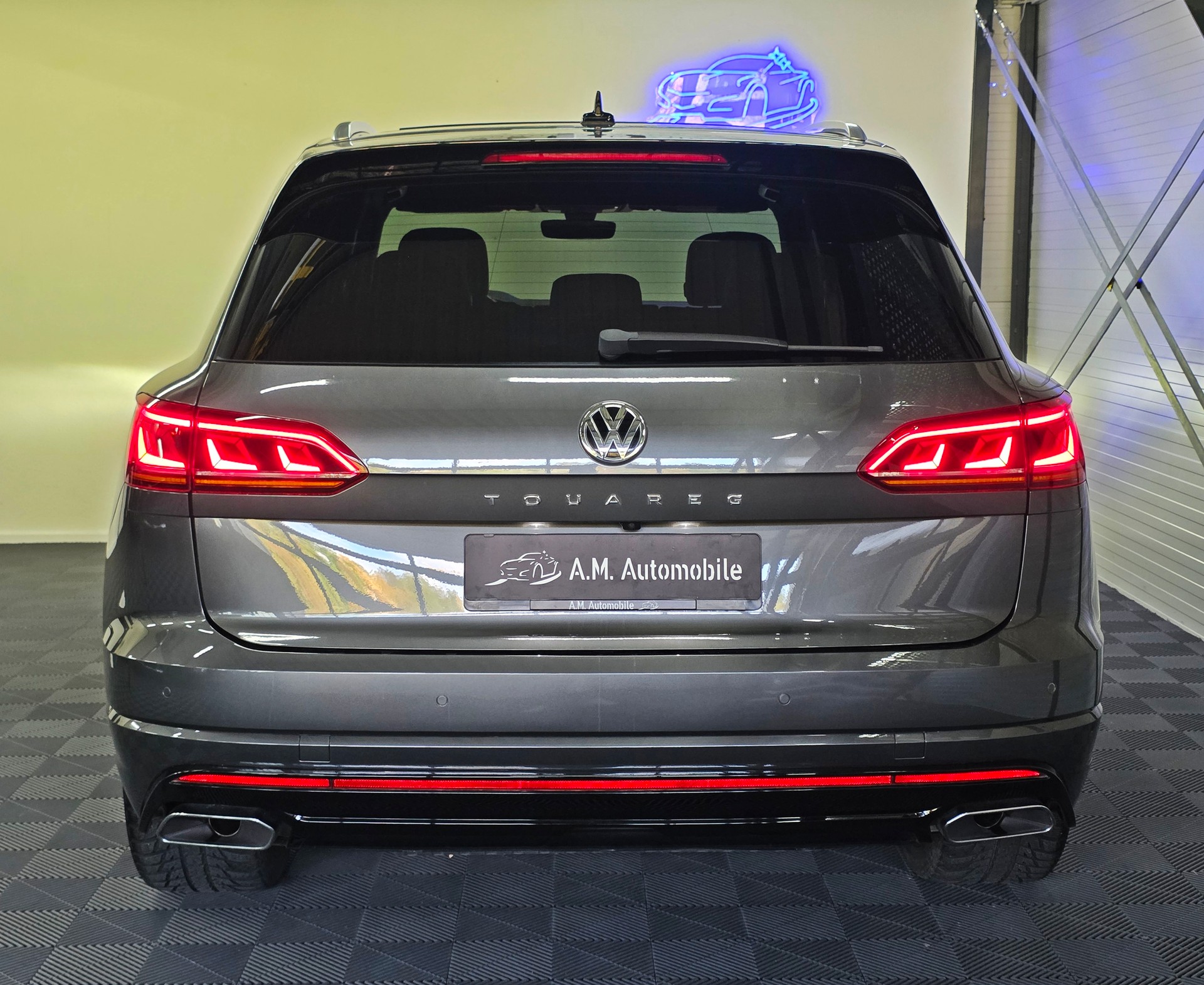 VW Touareg 3.0 TDI R Line Tiptronic-image-6