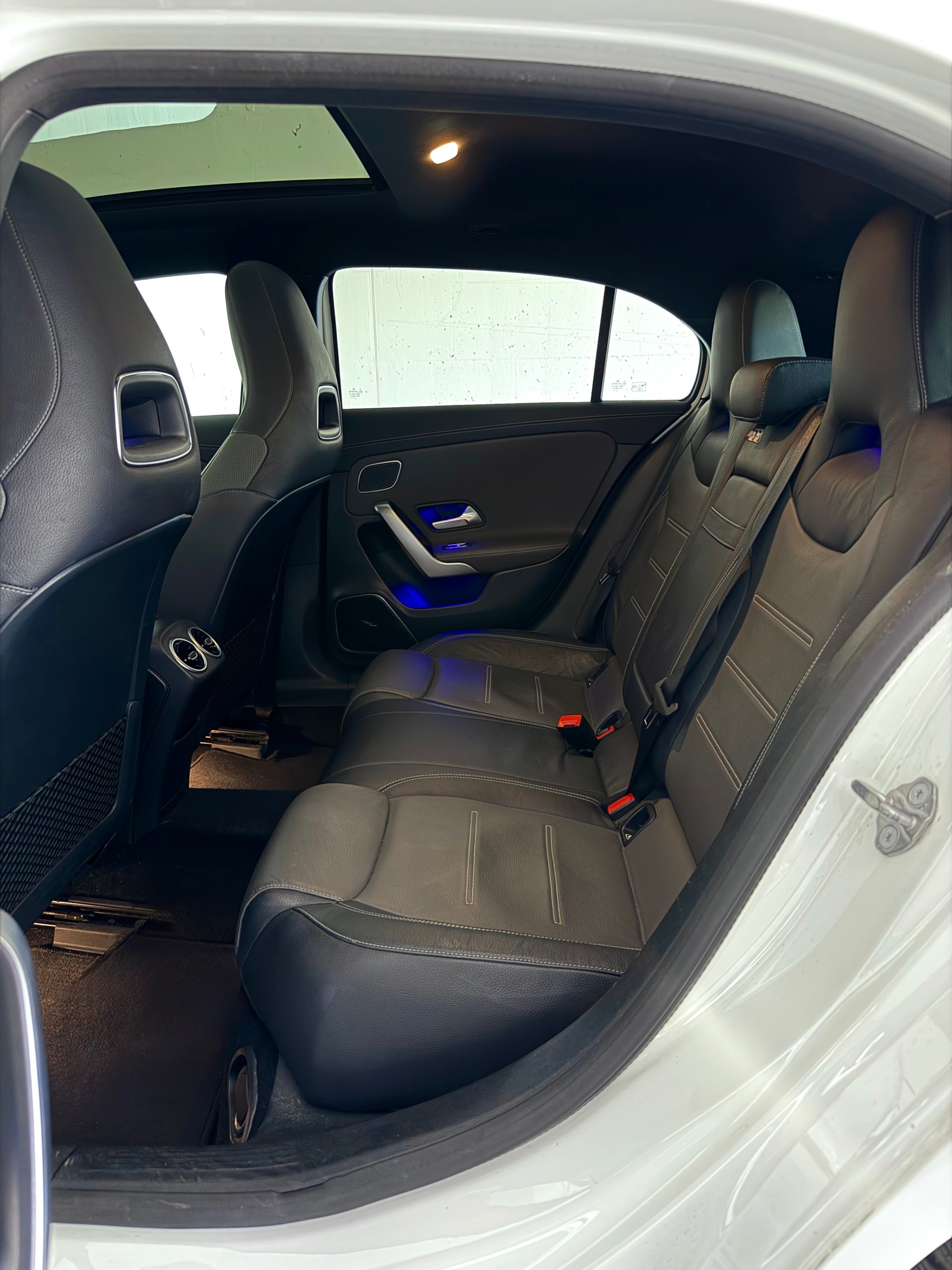 MERCEDES-BENZ A 250 AMG Line 7G-DCT, Leasing-image-8