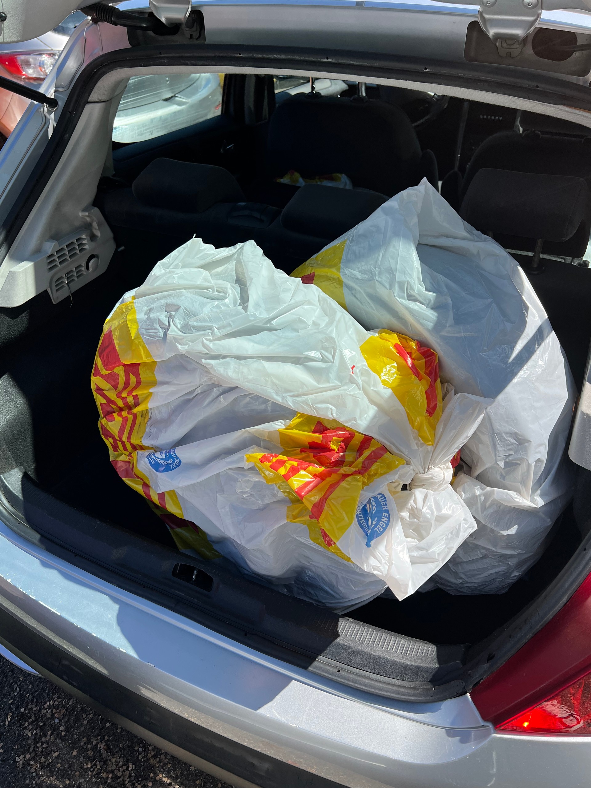 PEUGEOT 207 1.6 HDI XS-image-9