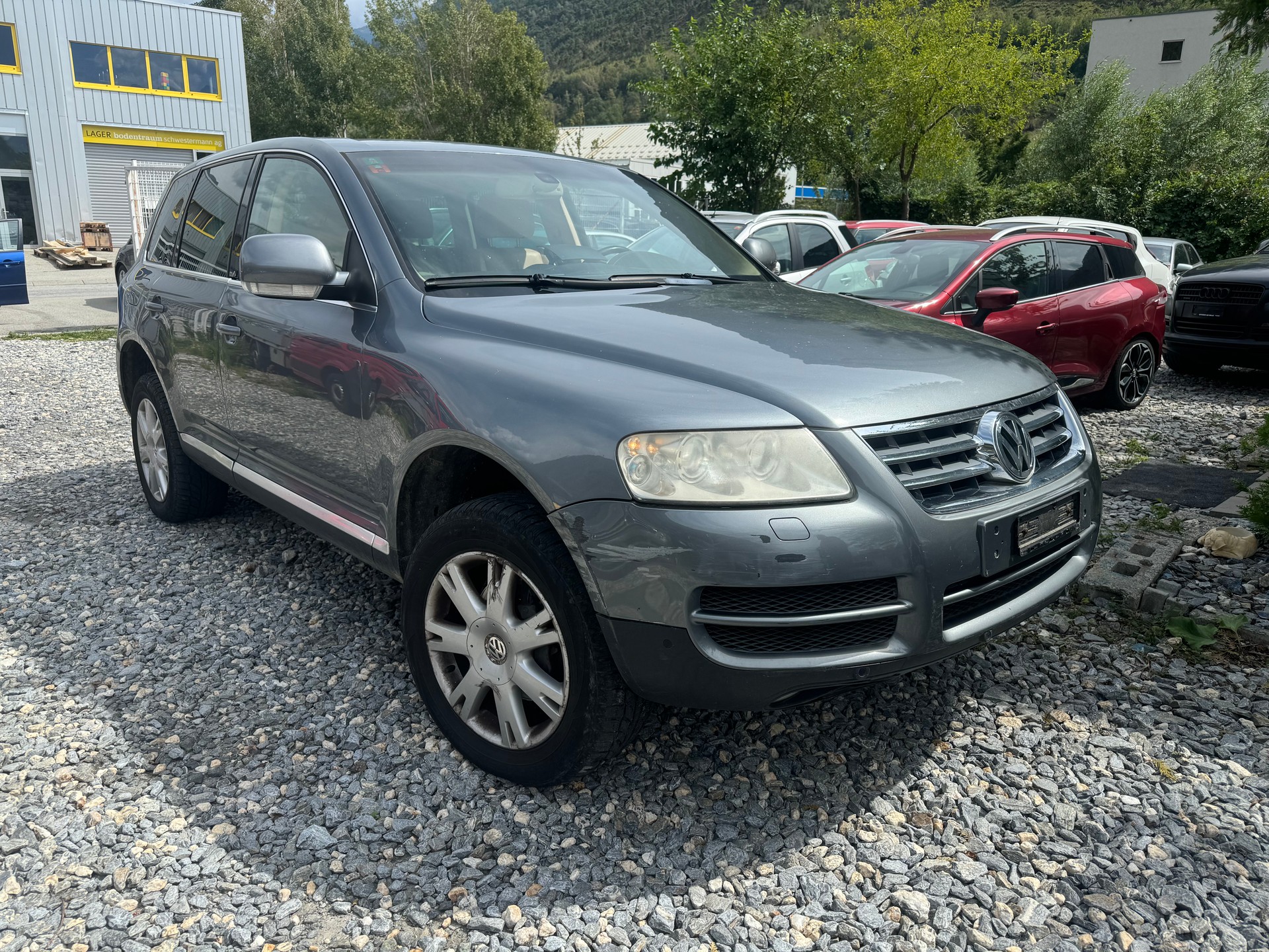 VW Touareg 3.2 V6-image-2