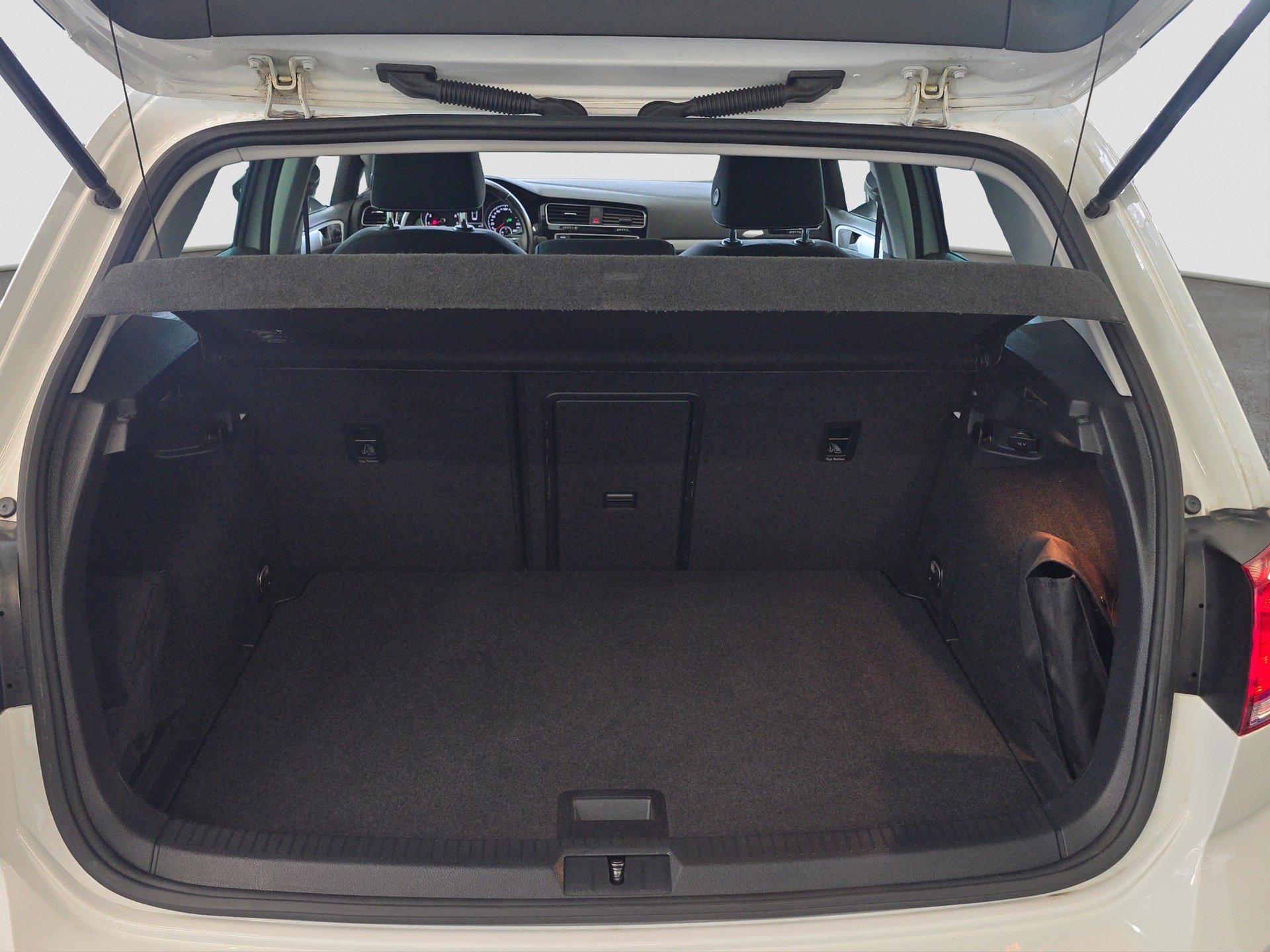 VW Golf 1.4 TSI Cup DSG-image-8