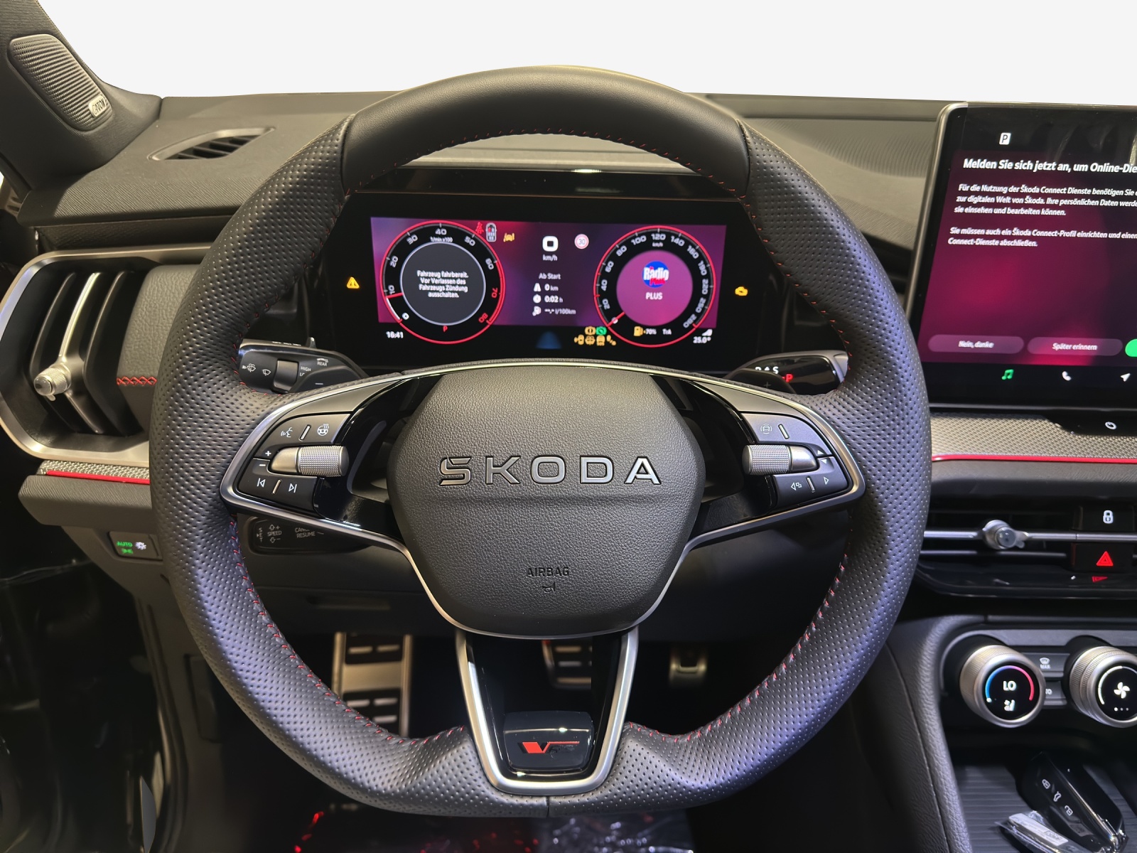 SKODA Kodiaq 2.0 TSI RS 4x4-image-11