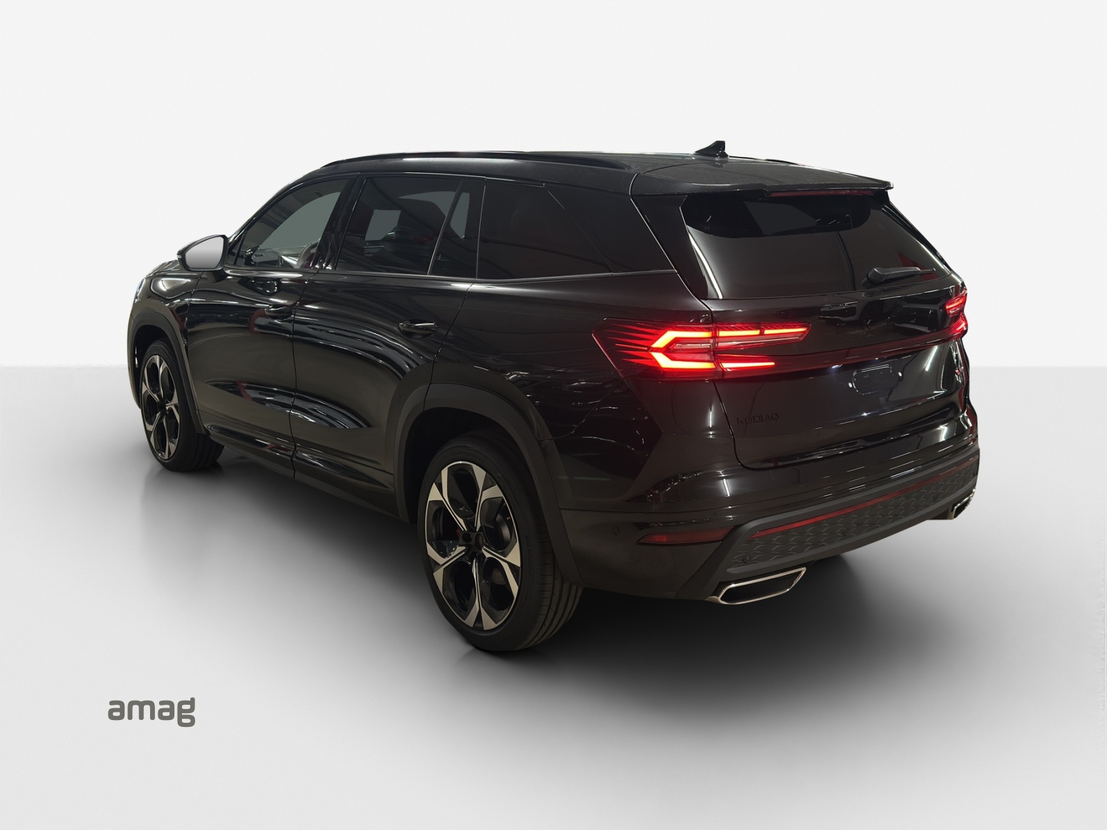 SKODA Kodiaq 2.0 TSI RS 4x4-showroom-element-2