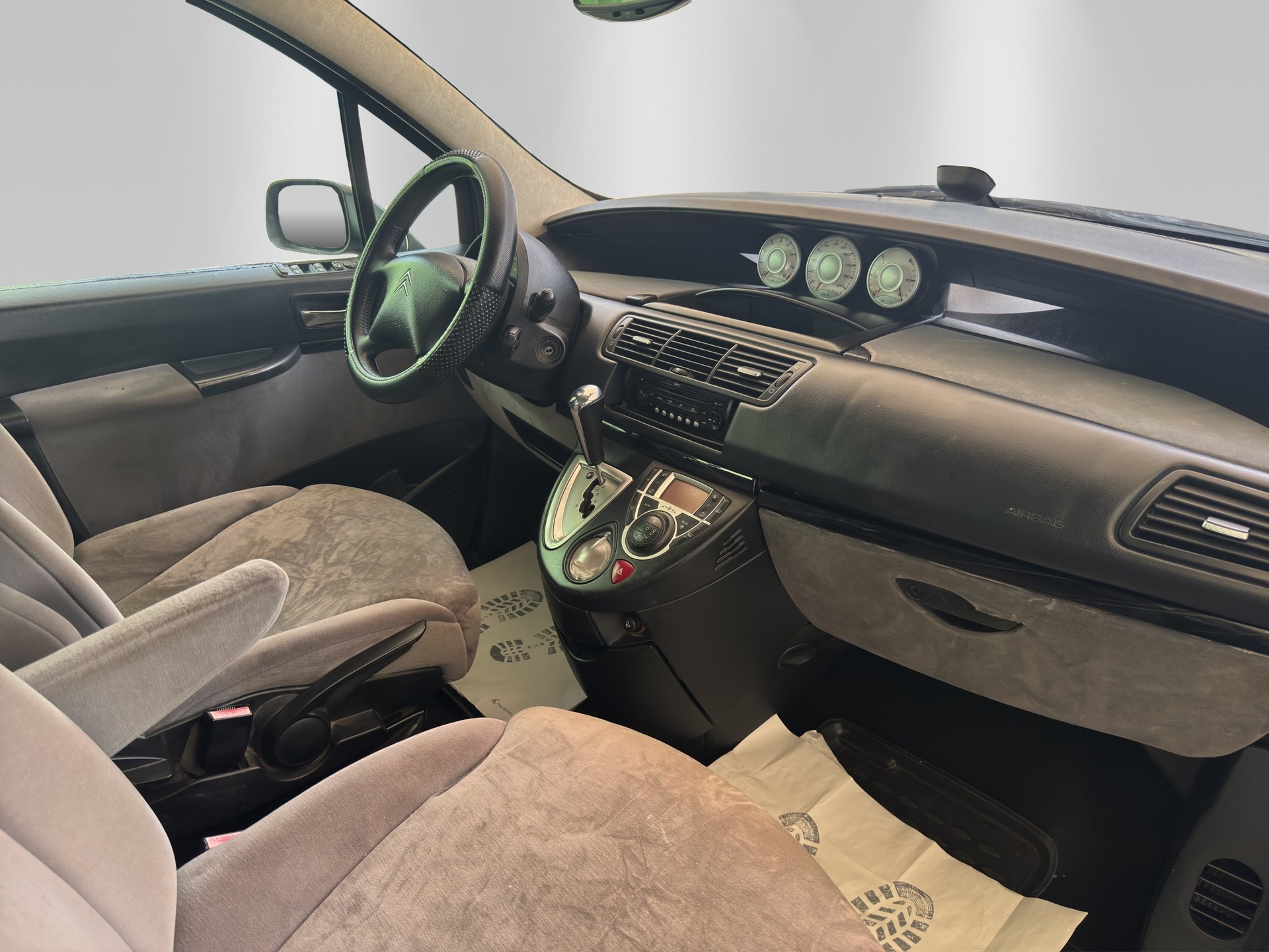 CITROEN C8 2.0 16V Exclusive-image-11