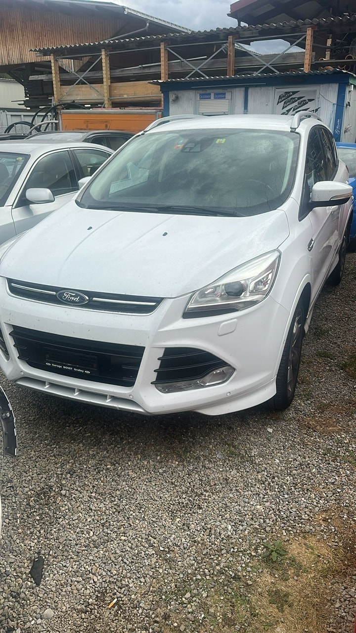 FORD Kuga 2.0 TDCi Titanium 4WD PowerShift-image-0