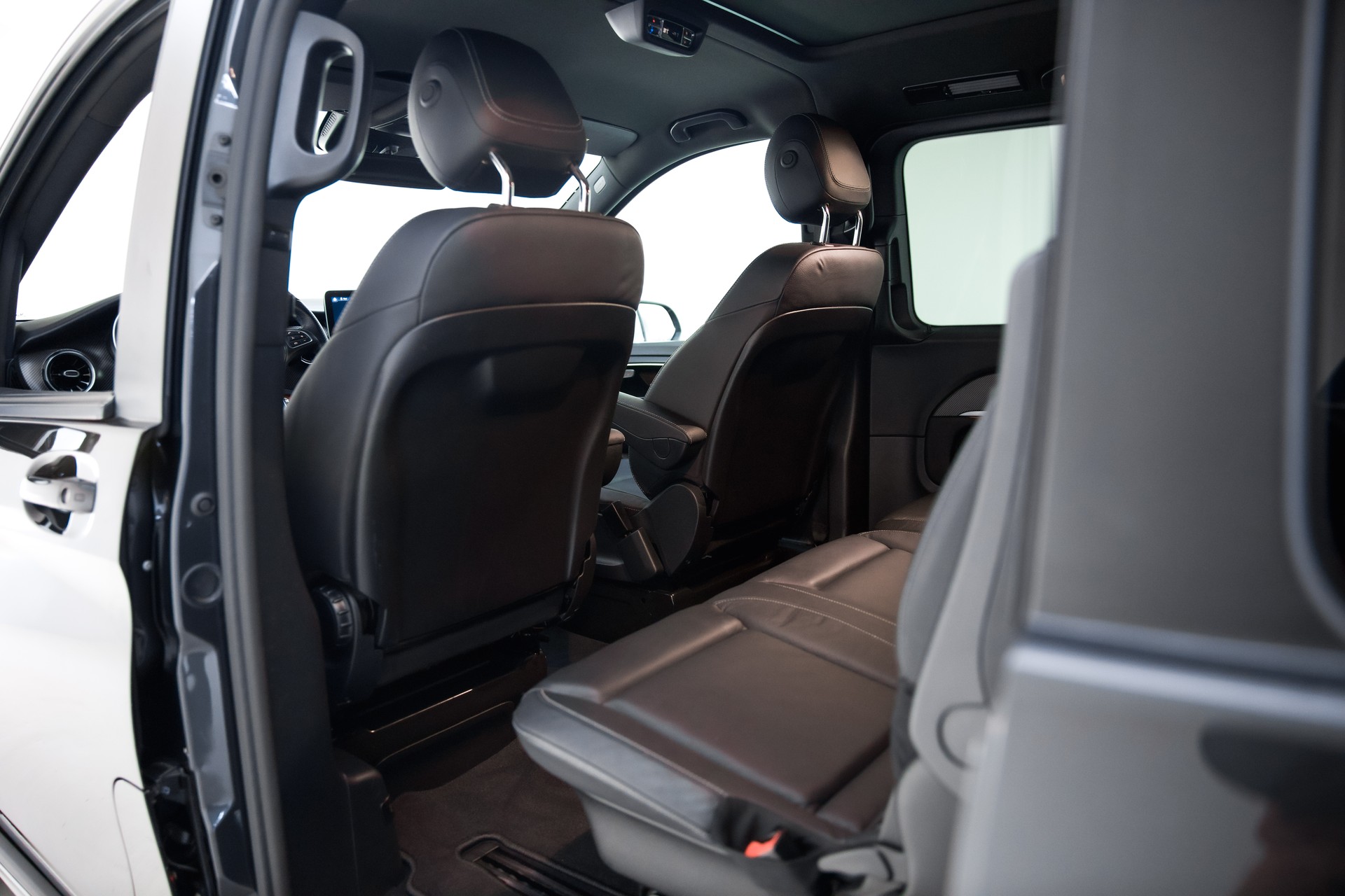 MERCEDES-BENZ V 300 d lang Avantgarde 4Matic 9G-Tronic-image-21