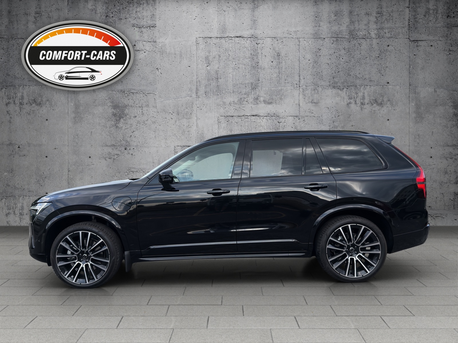 VOLVO XC90 T8 eAWD PluginHybrid Ultra Dark Geartronic-image-0