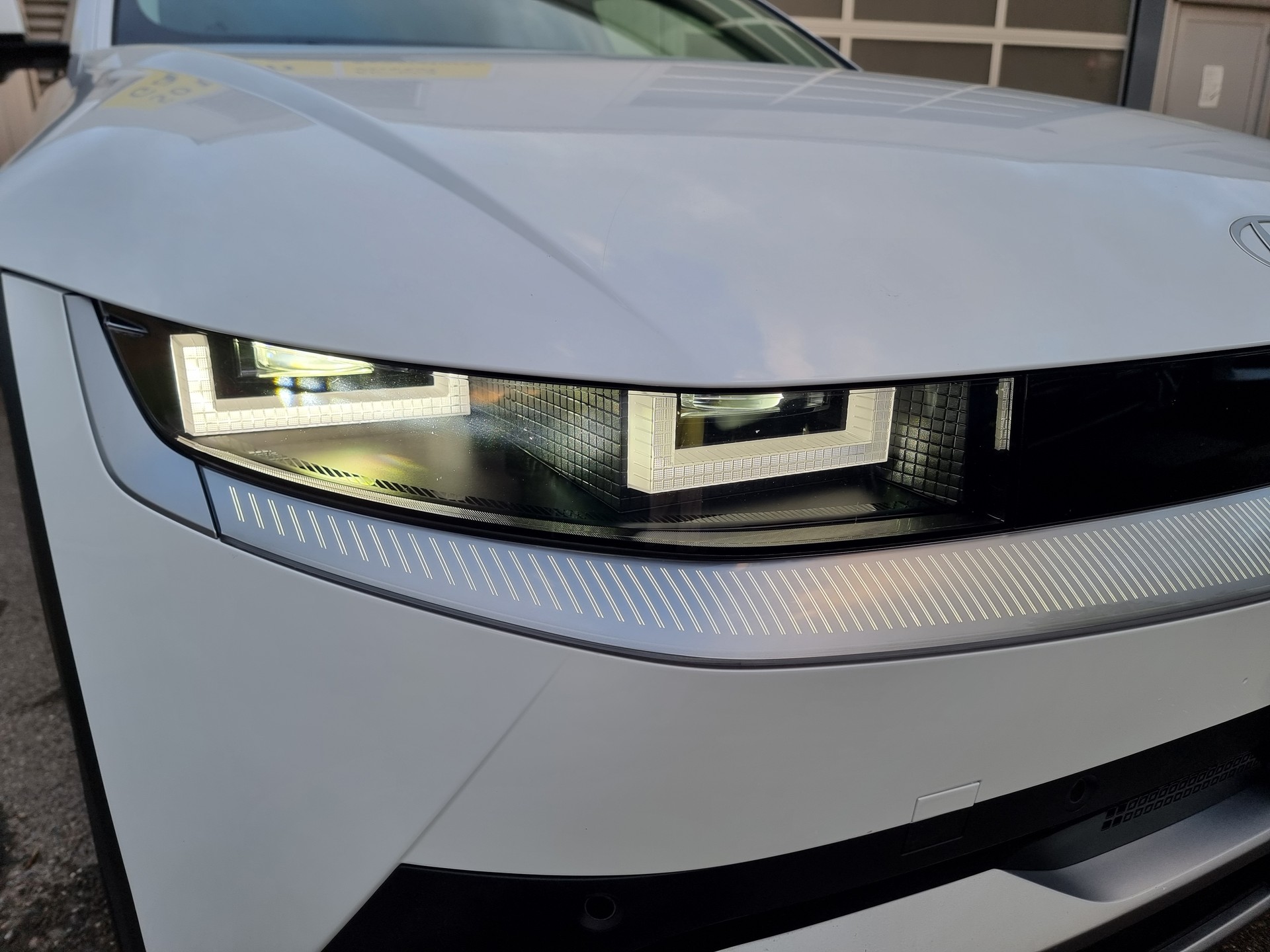 HYUNDAI Ioniq 5 84 kWh Amplia 2WD-image-3