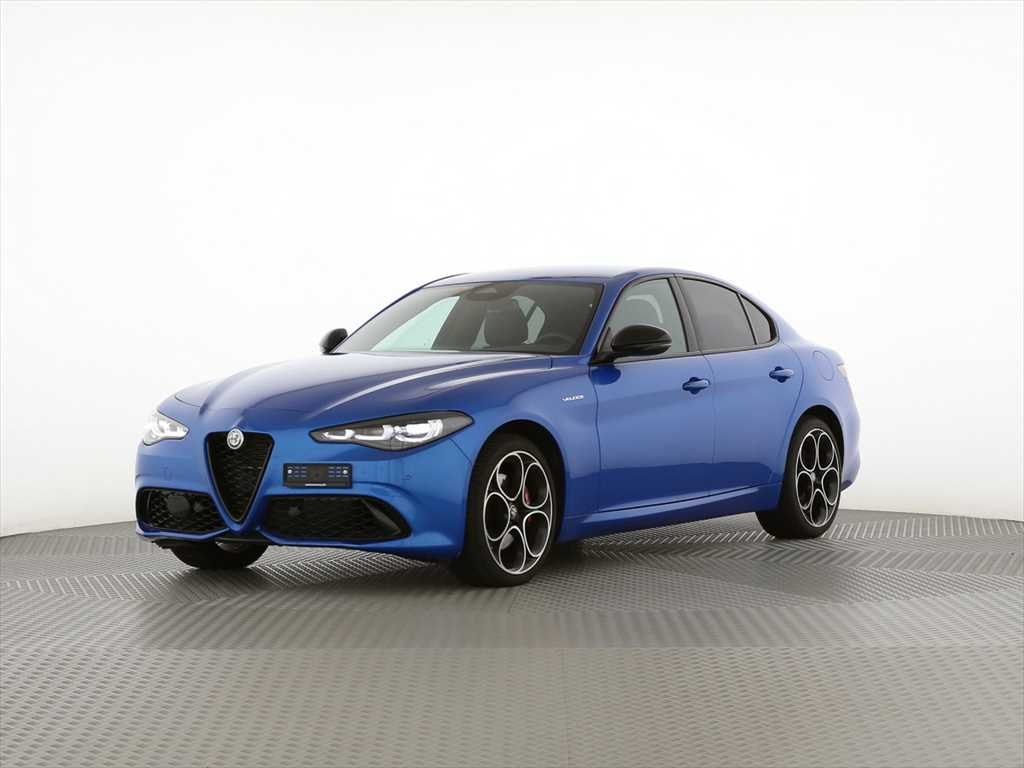 ALFA ROMEO Giulia 2.0 Veloce Q4 AT8 — slika 1