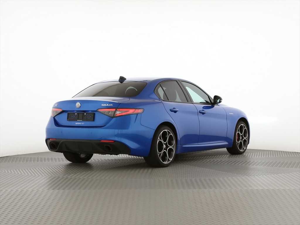 ALFA ROMEO Giulia 2.0 Veloce Q4 AT8-image-1
