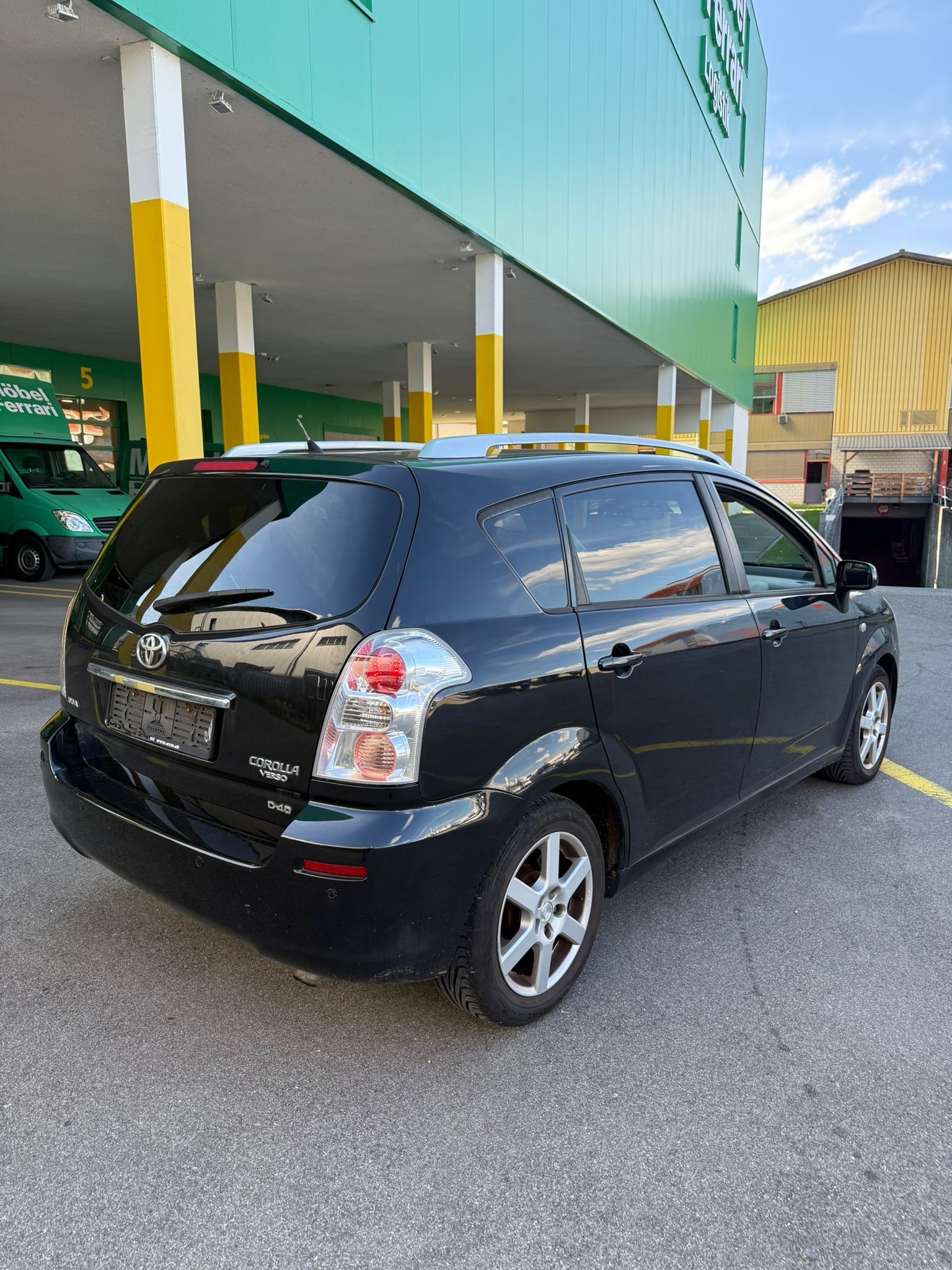TOYOTA Corolla Verso 2.2 D-4D Linea Terra-image-6