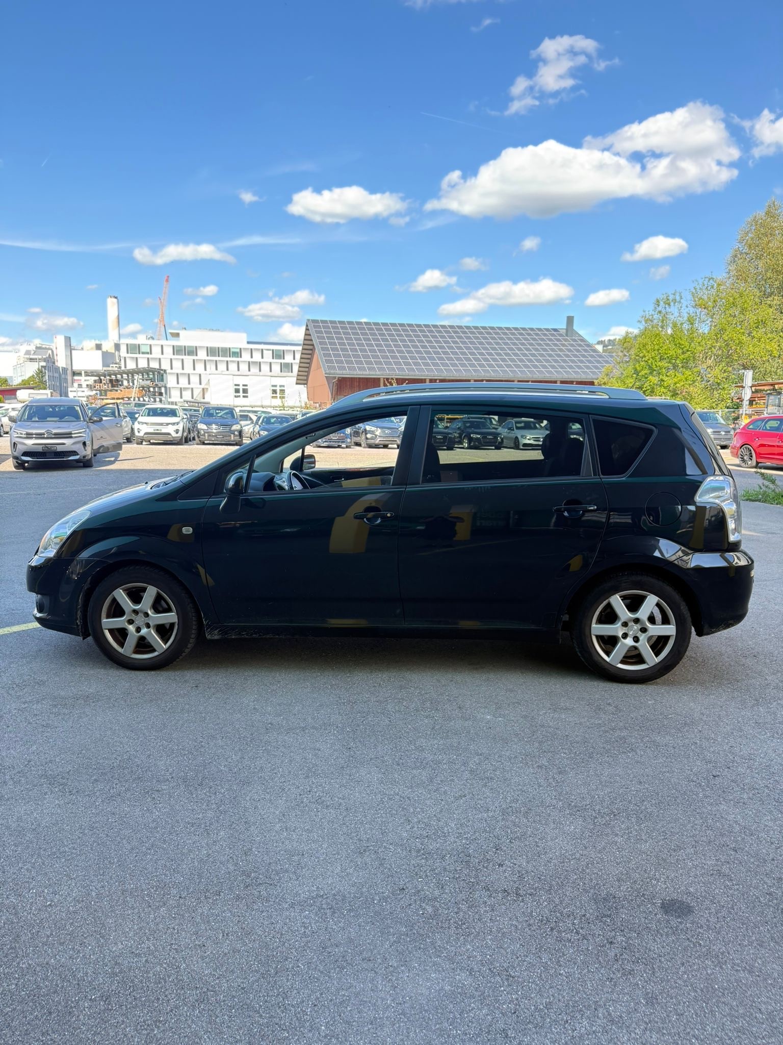TOYOTA Corolla Verso 2.2 D-4D Linea Terra-image-3