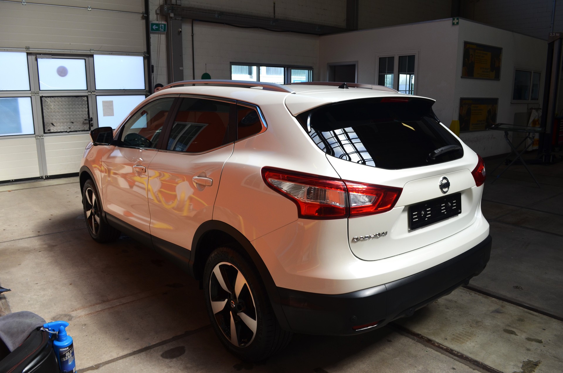 NISSAN Qashqai 1.6 DIG-T N-Connecta-image-6