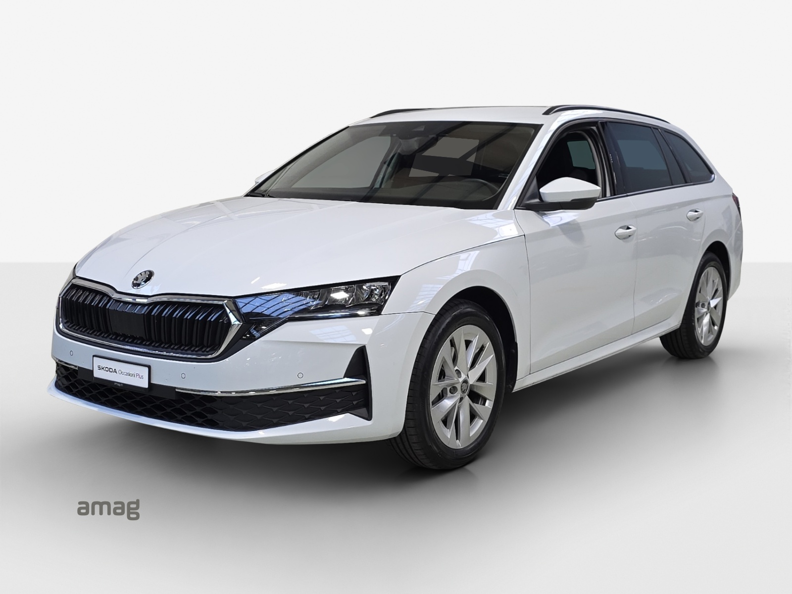 SKODA Octavia Combi 1.5 TSI mHEV DSG Dynamic-image-0