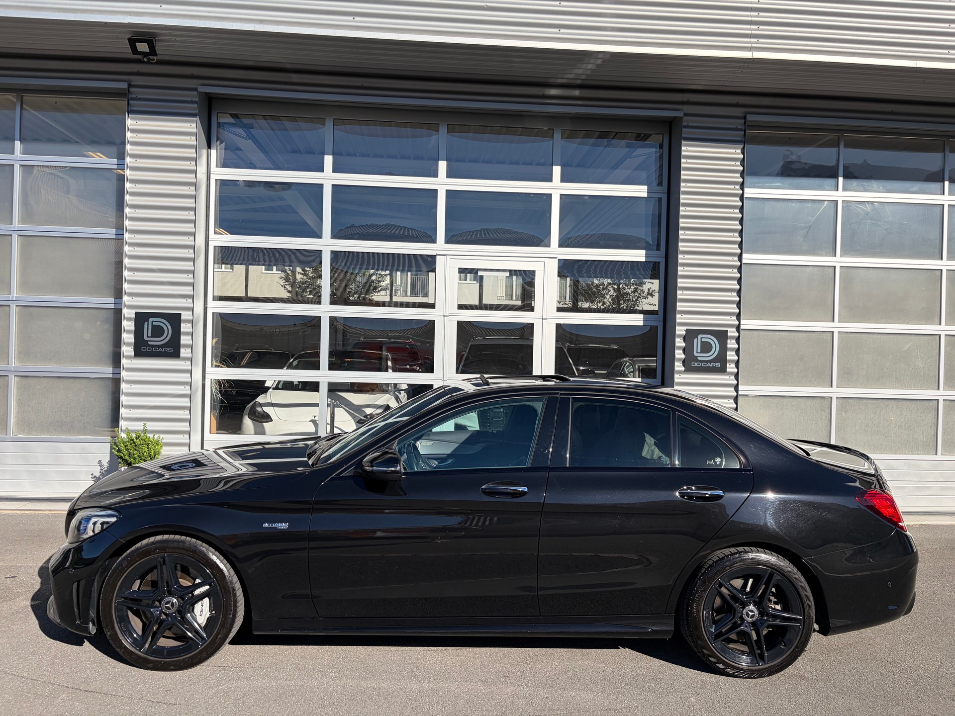 MERCEDES-BENZ C 43 AMG 4Matic 9G-Tronic-image-4