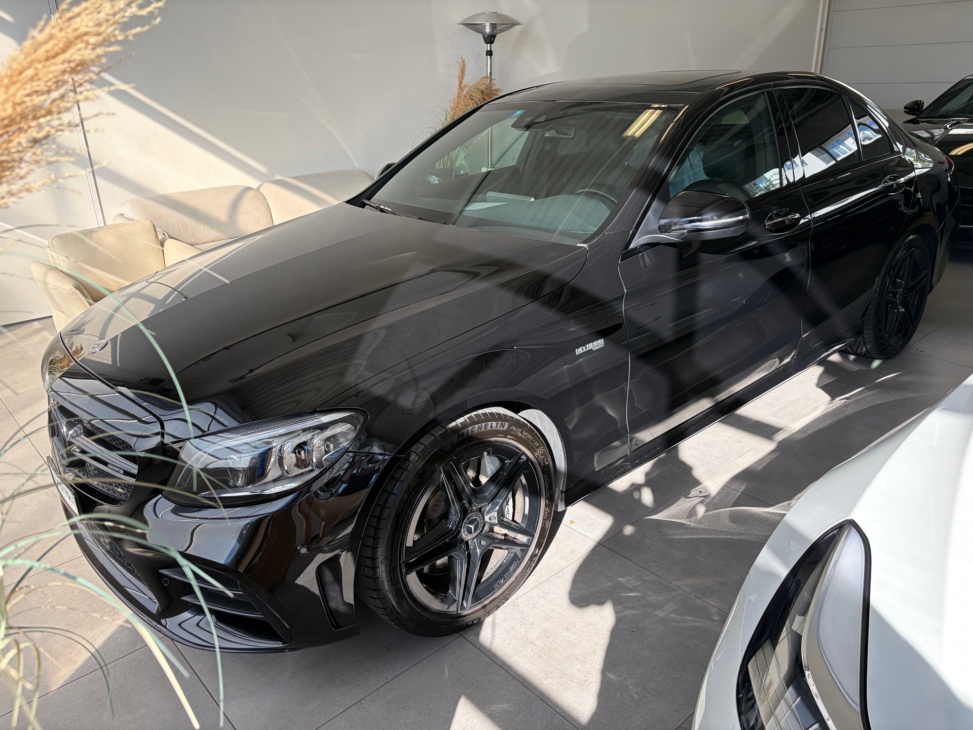 MERCEDES-BENZ C 43 AMG 4Matic 9G-Tronic-image-5
