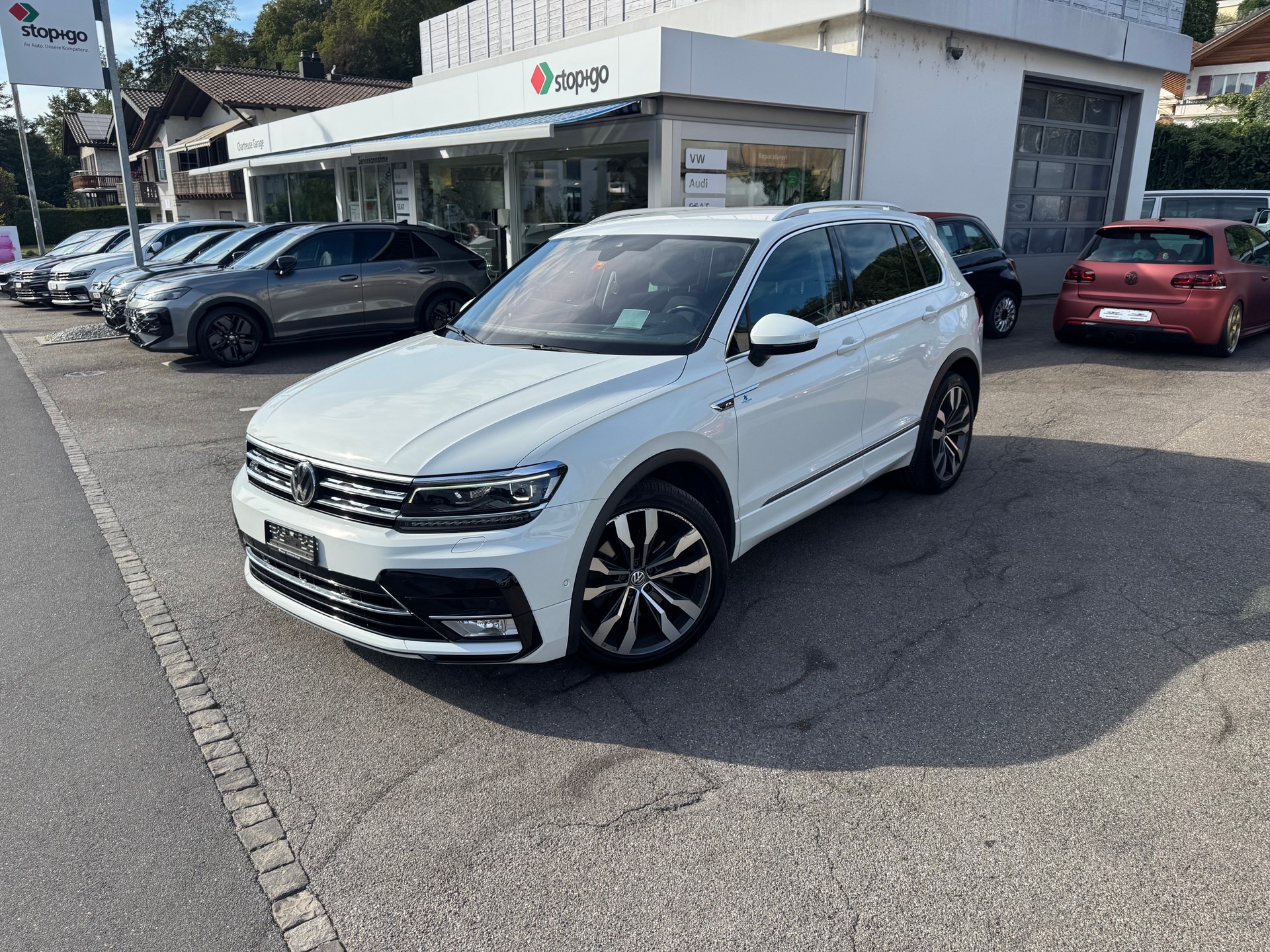 VW Tiguan 2.0 TDI SCR Highline 4Motion DSG-image-0