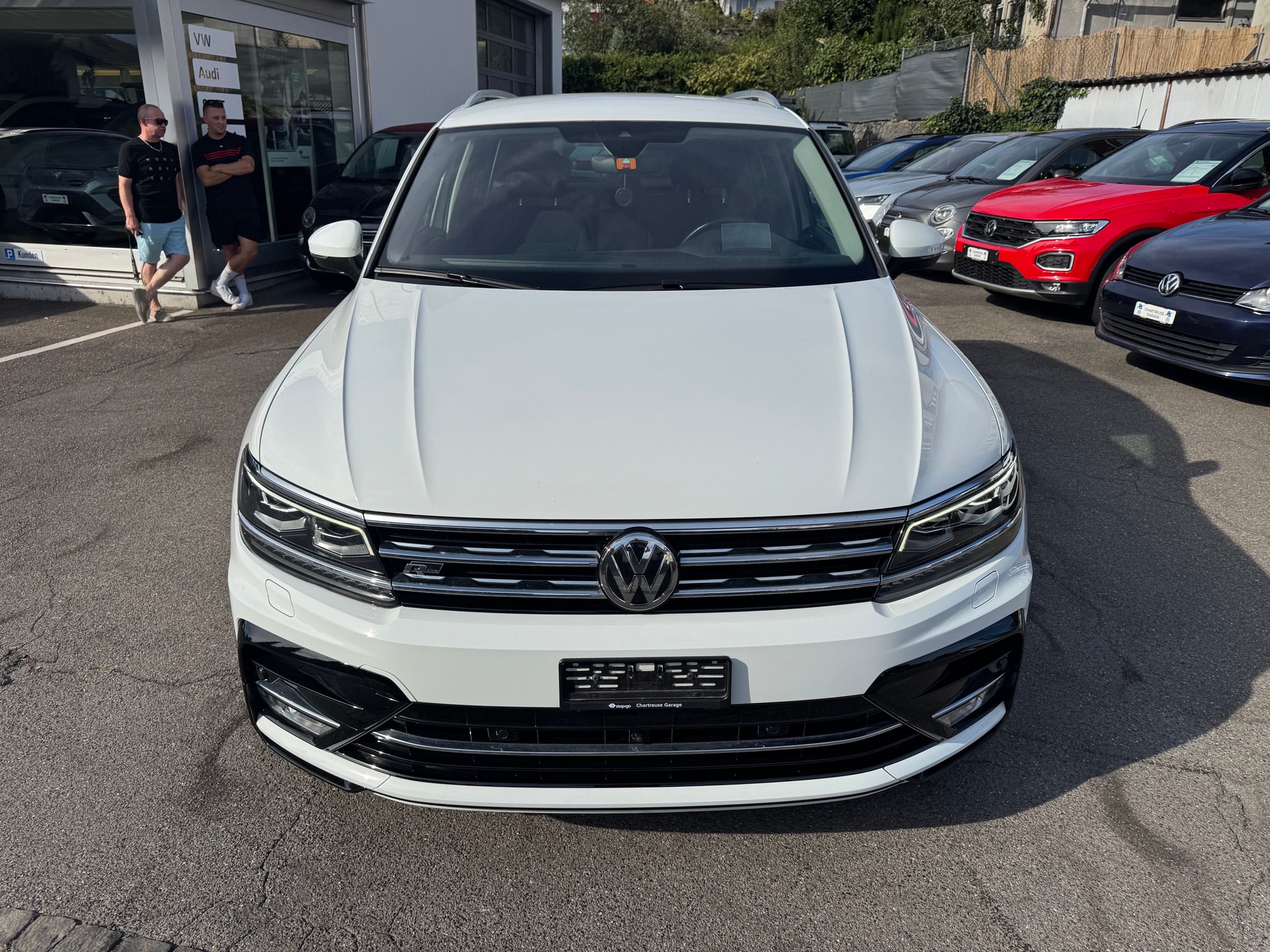 VW Tiguan 2.0 TDI SCR Highline 4Motion DSG-image-2