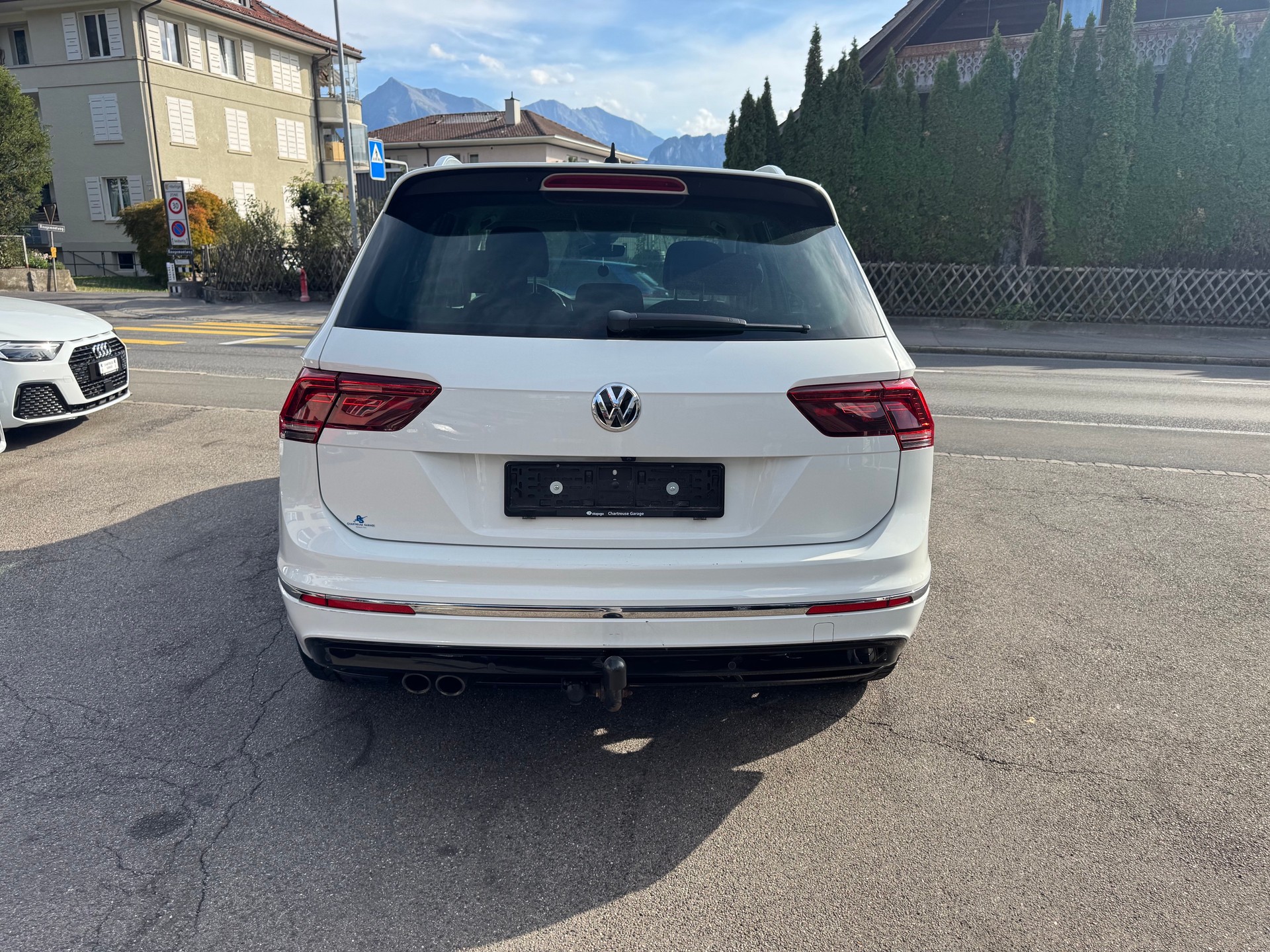 VW Tiguan 2.0 TDI SCR Highline 4Motion DSG-image-6