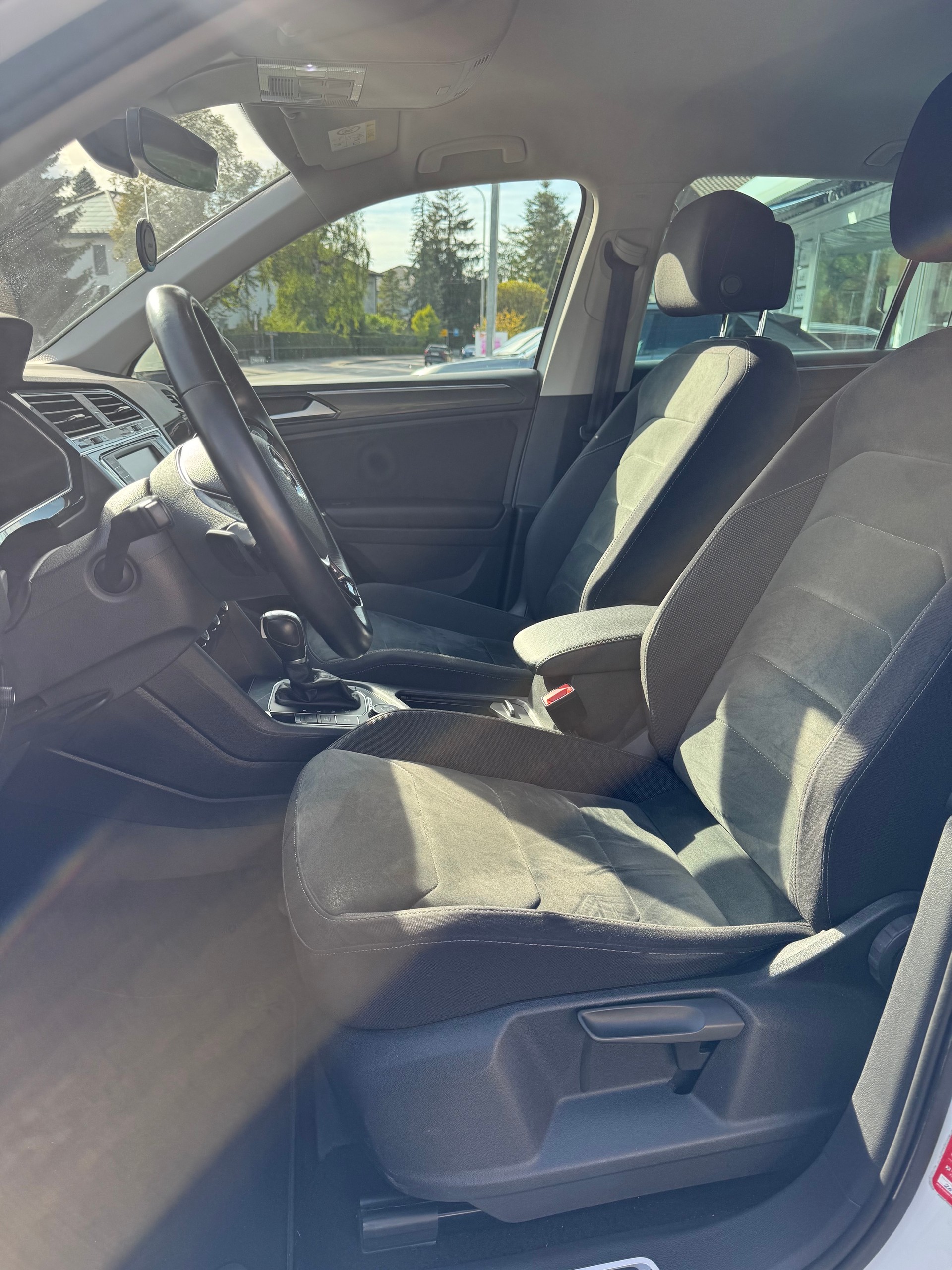 VW Tiguan 2.0 TDI SCR Highline 4Motion DSG-image-20