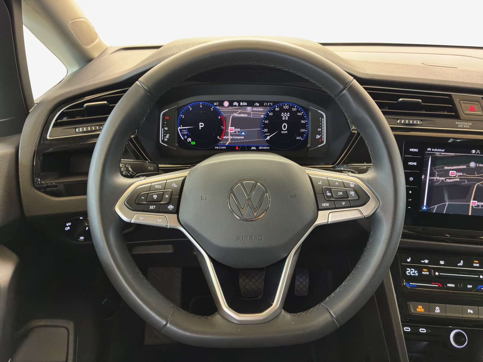 VW Touran 1.5 TSI EVO Highline DSG-image-9