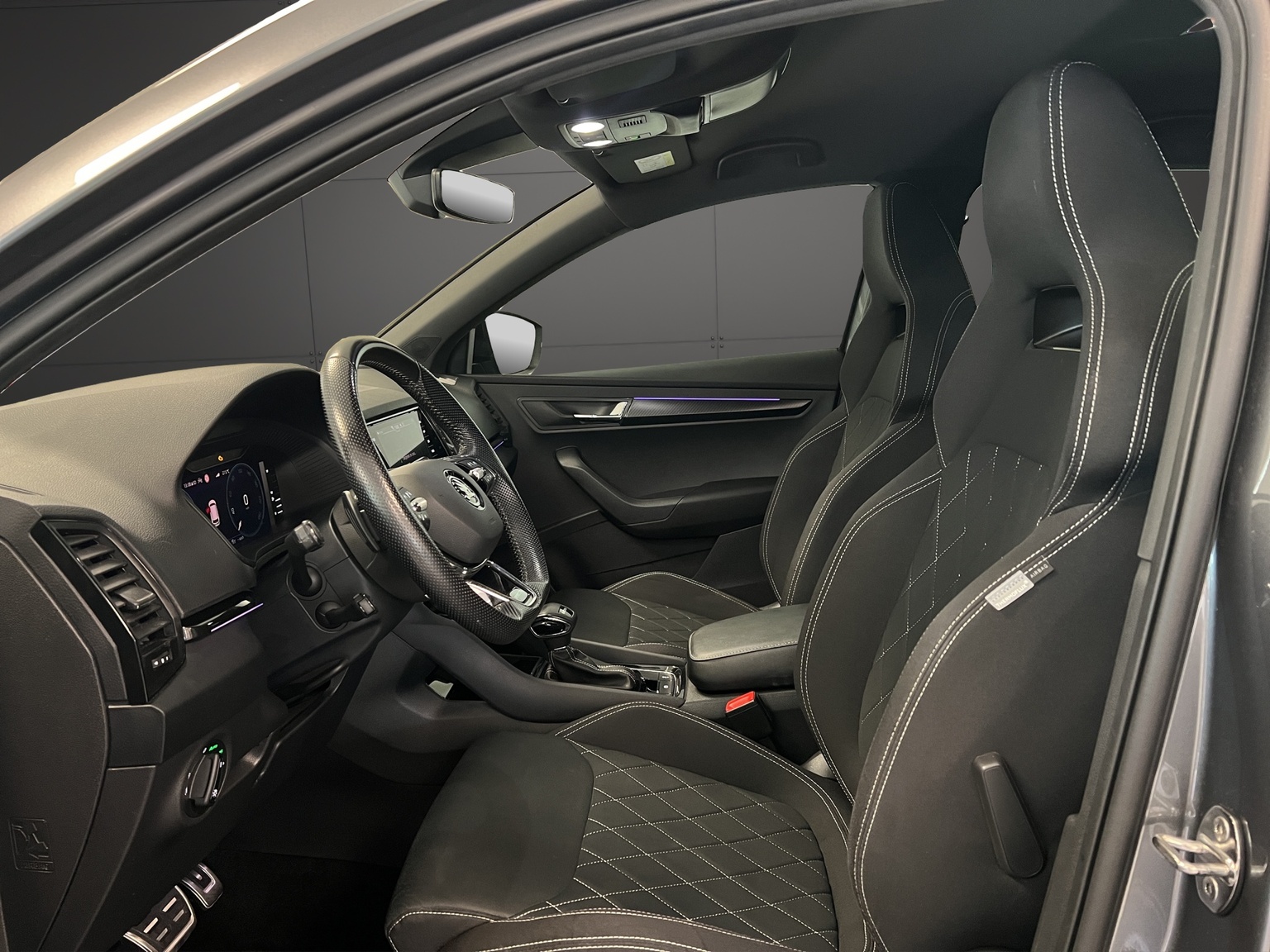 SKODA Karoq 1.5 TSI SportLine DSG-image-5