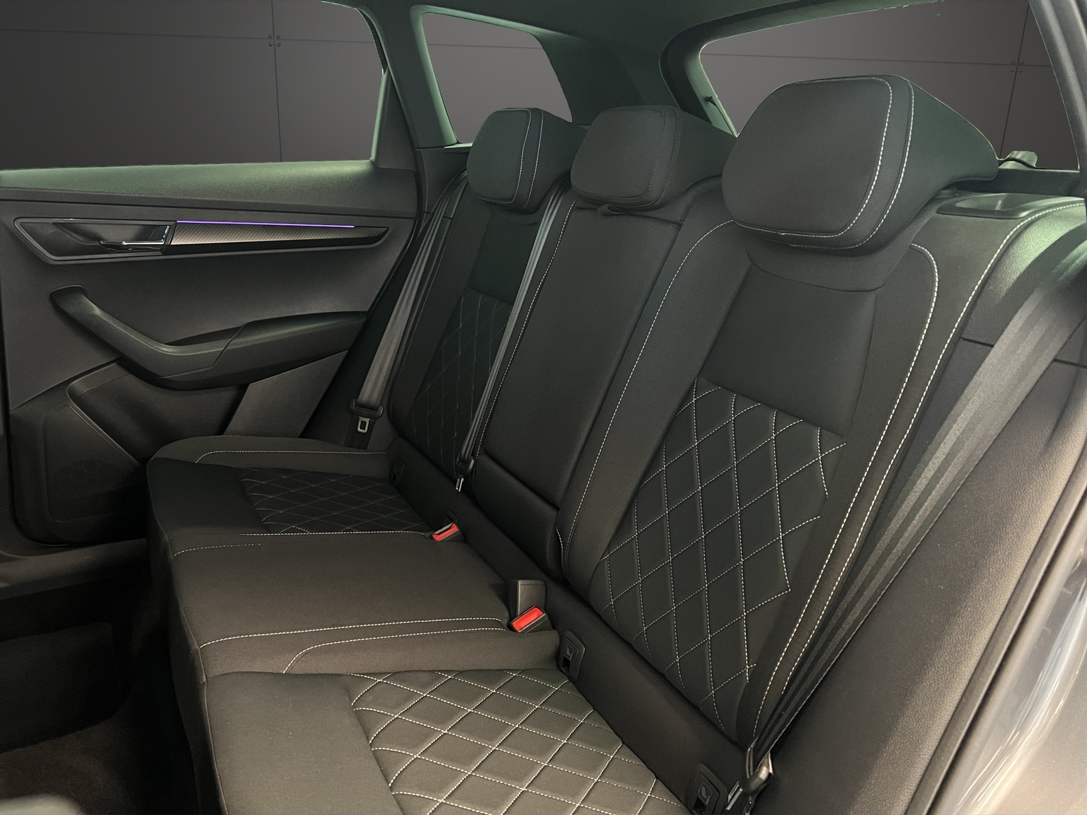SKODA Karoq 1.5 TSI SportLine DSG-image-8