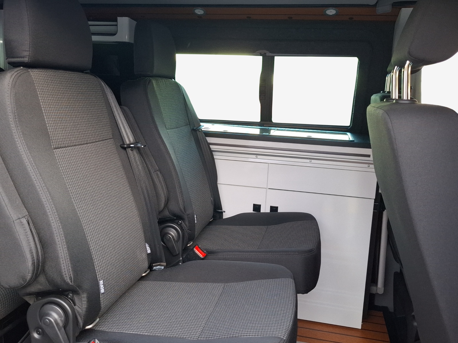 VW T6.1 2.0 TDI Envia Free 4Motion DSG-image-11