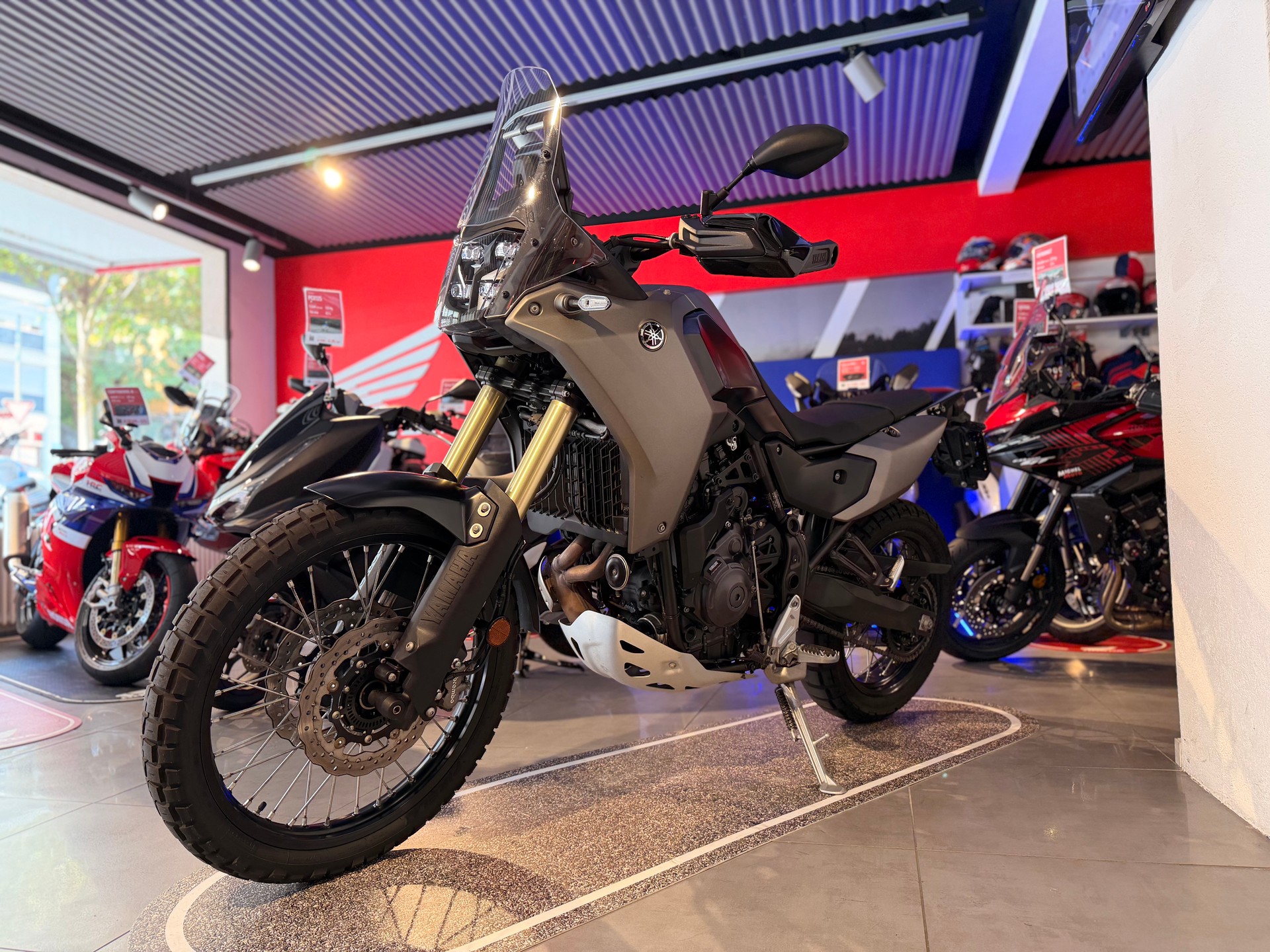 YAMAHA Tenere 700