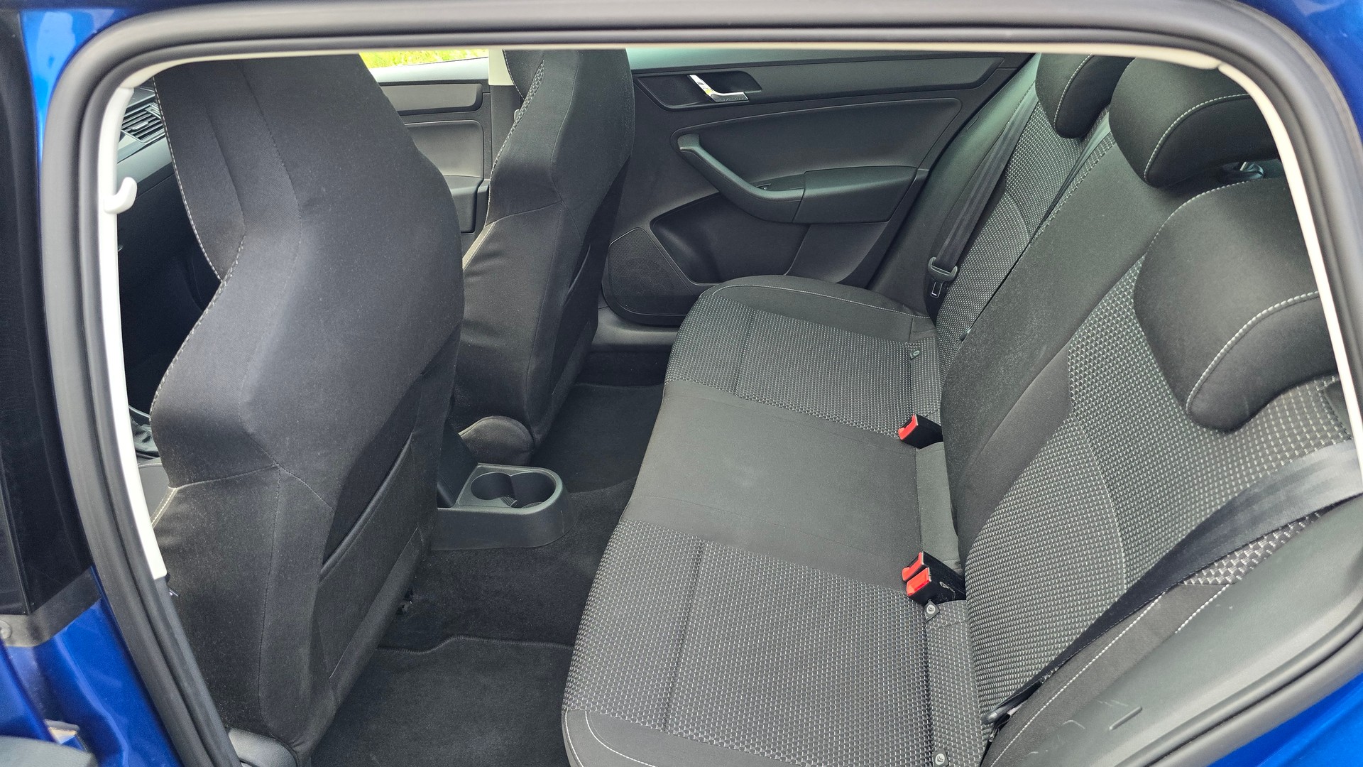 SKODA 1.4 TSI Ambition DSG-image-8