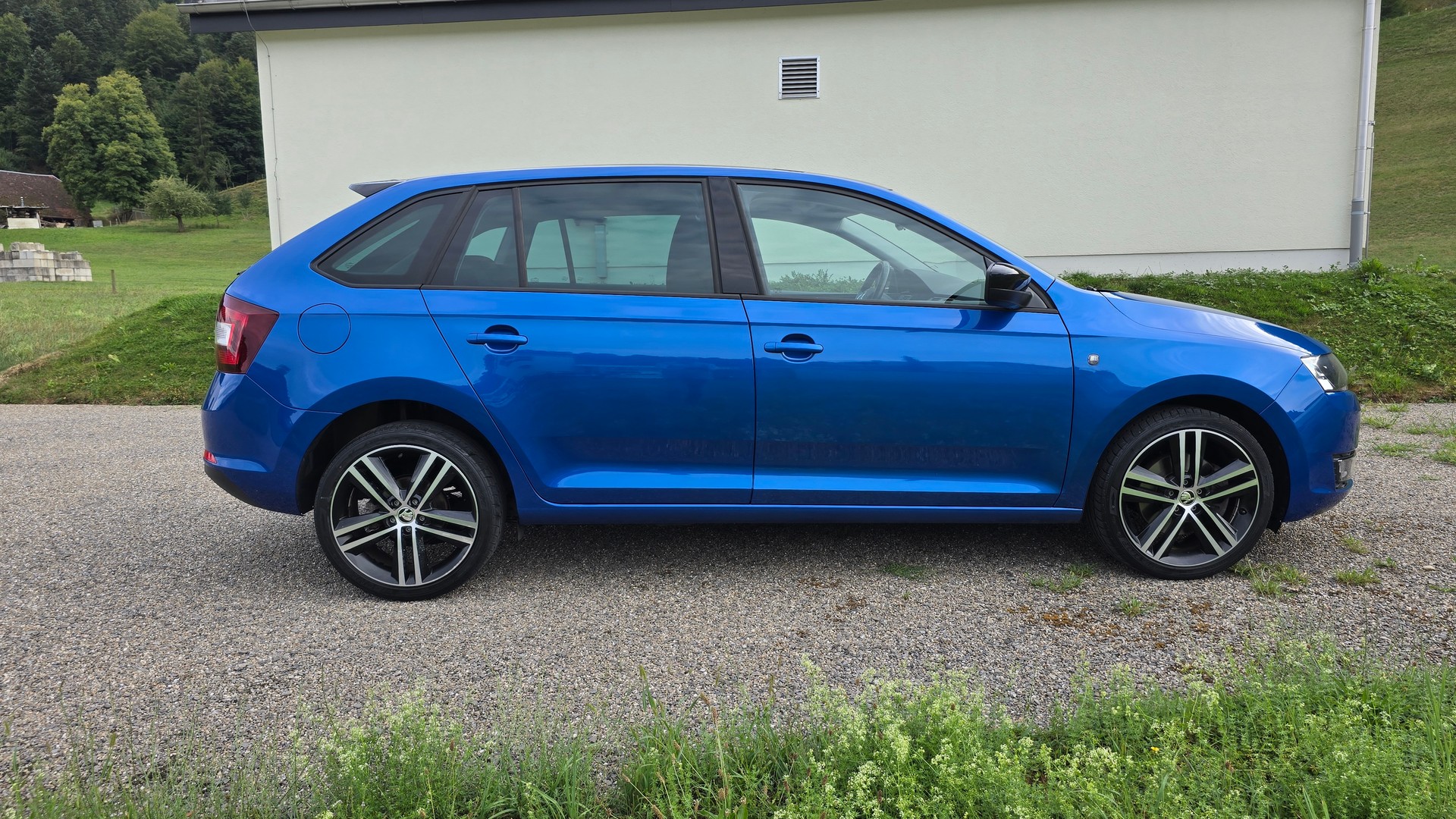 SKODA 1.4 TSI Ambition DSG-image-0