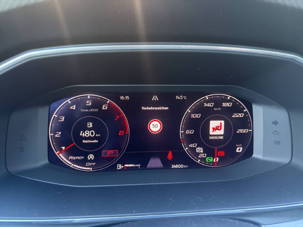 SEAT Leon 1.5 eTSI 150 FR DSG **Gratis Service**-image-12
