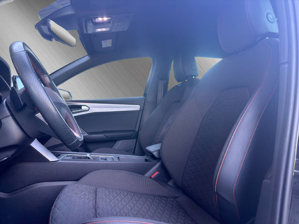 SEAT Leon 1.5 eTSI 150 FR DSG **Gratis Service**-image-14