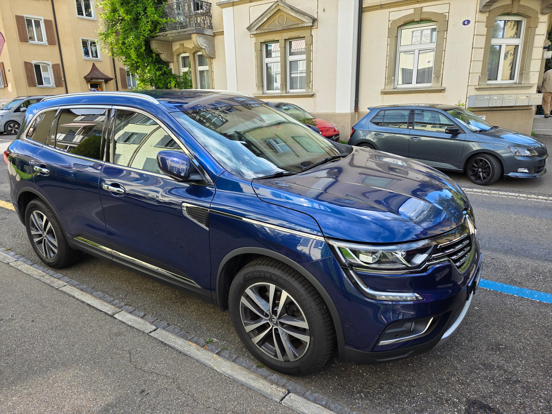 RENAULT Koleos 2.0 dCi Initiale Paris 4x4 Xtronic CVT-image-2