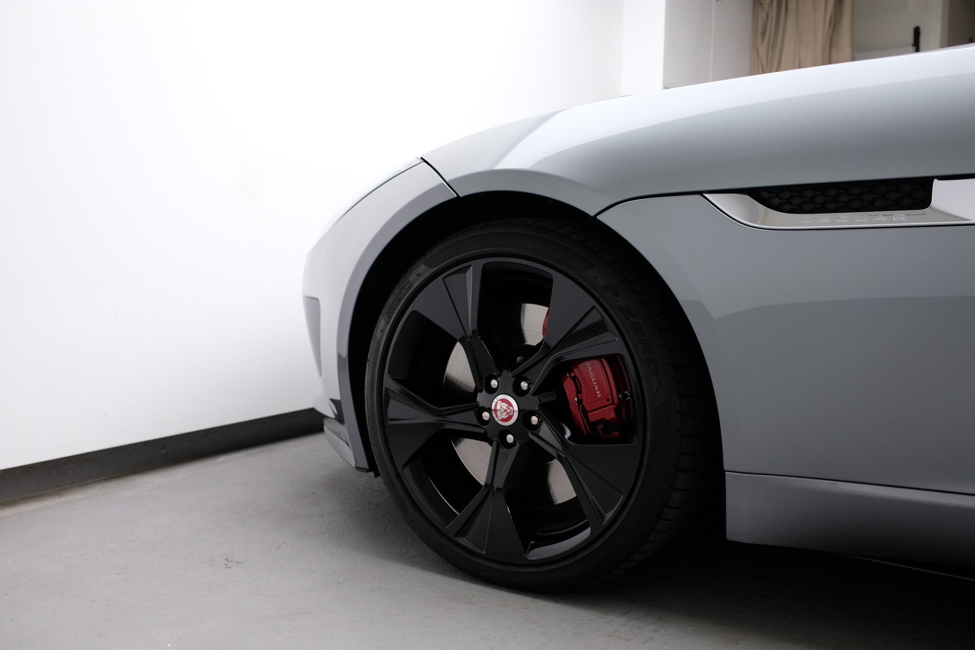 JAGUAR F-Type Coupé R 5.0 V8 S/C-image-3