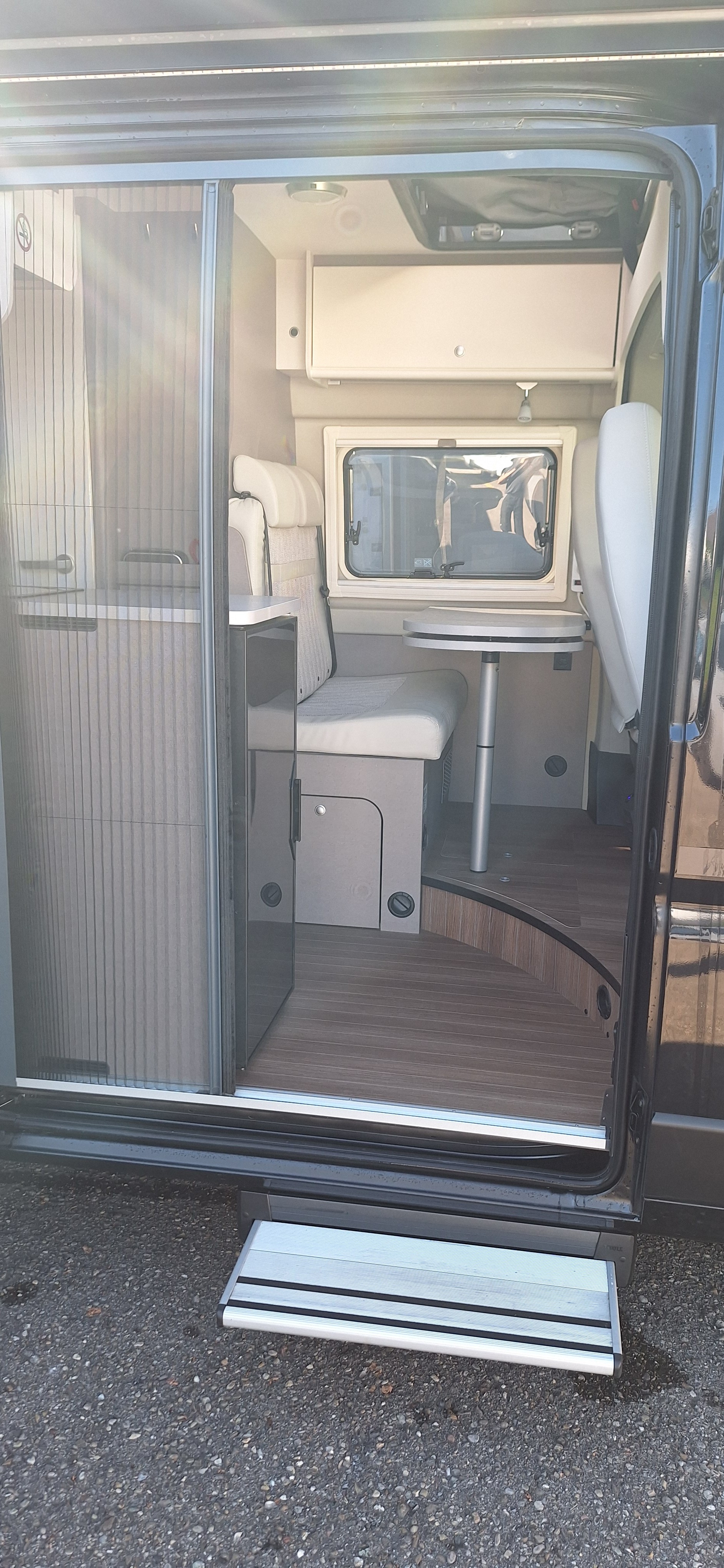 ETRUSCO CV 600 DB mit Schlafdach-image-3