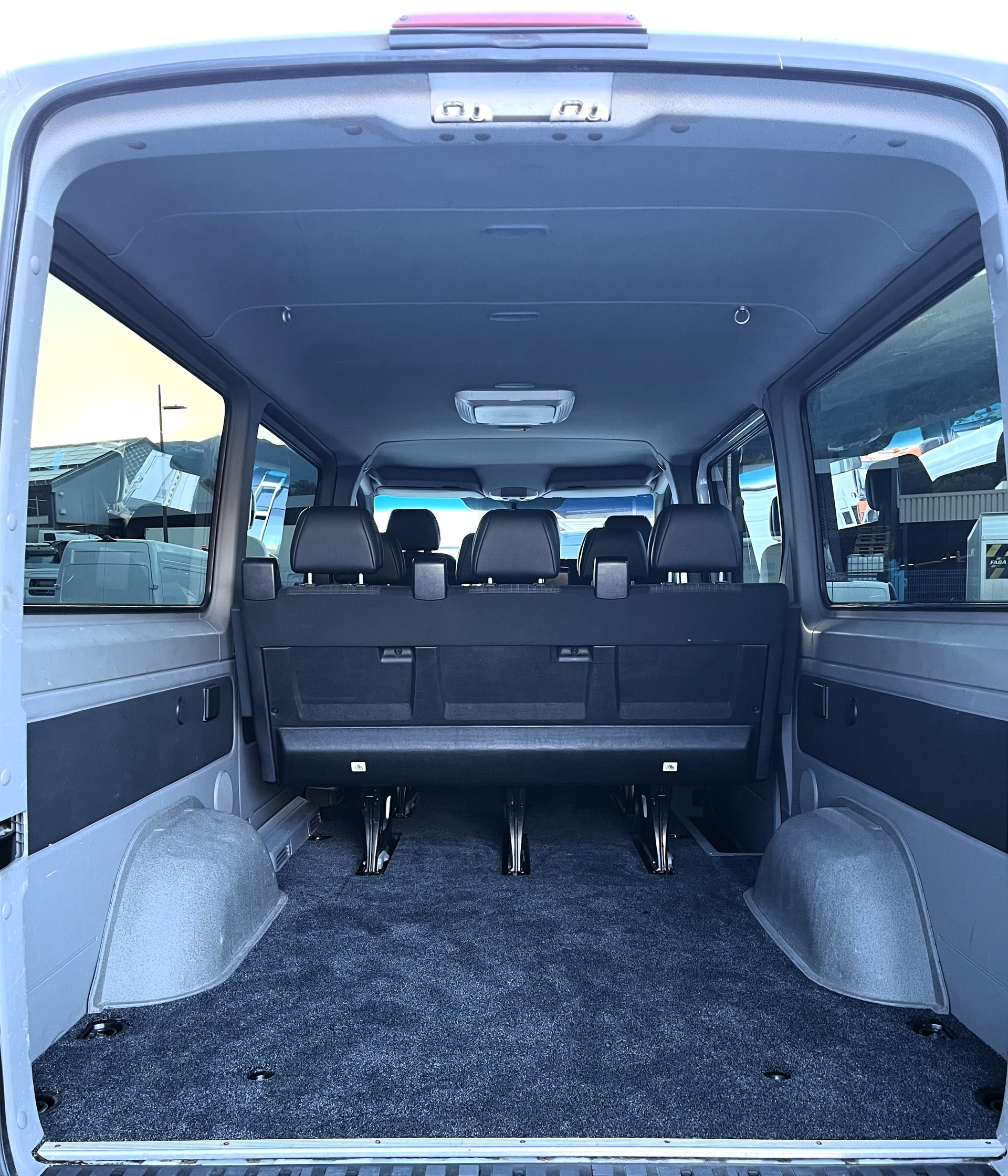 MERCEDES-BENZ Sprinter 313 BlueTec Standard 4x4-image-13