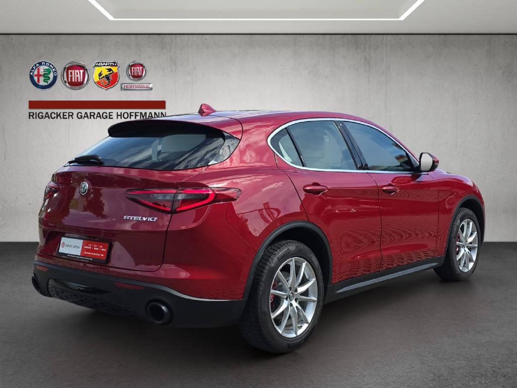 ALFA ROMEO Stelvio 2.0 Q4 280 Super 8-fach bereift-image-3