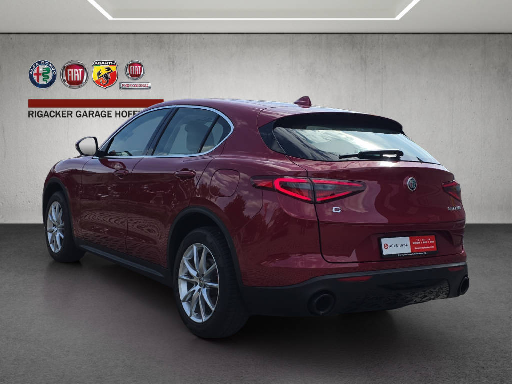 ALFA ROMEO Stelvio 2.0 Q4 280 Super 8-fach bereift-image-5