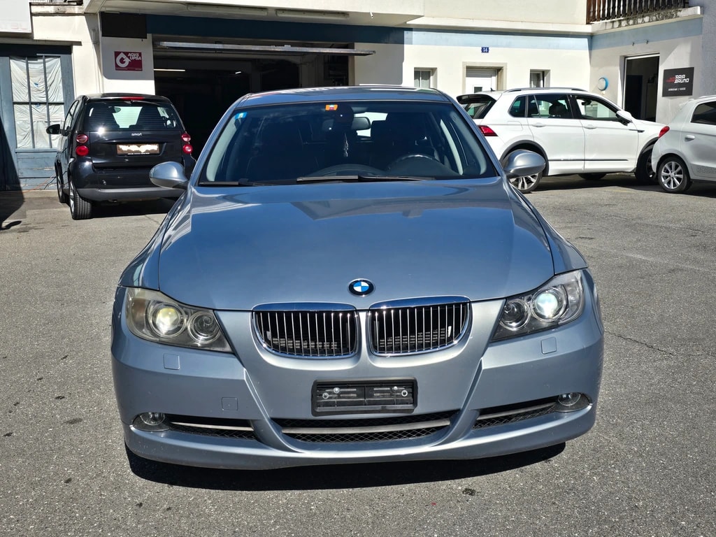 BMW 325xi Touring more4you-image-1