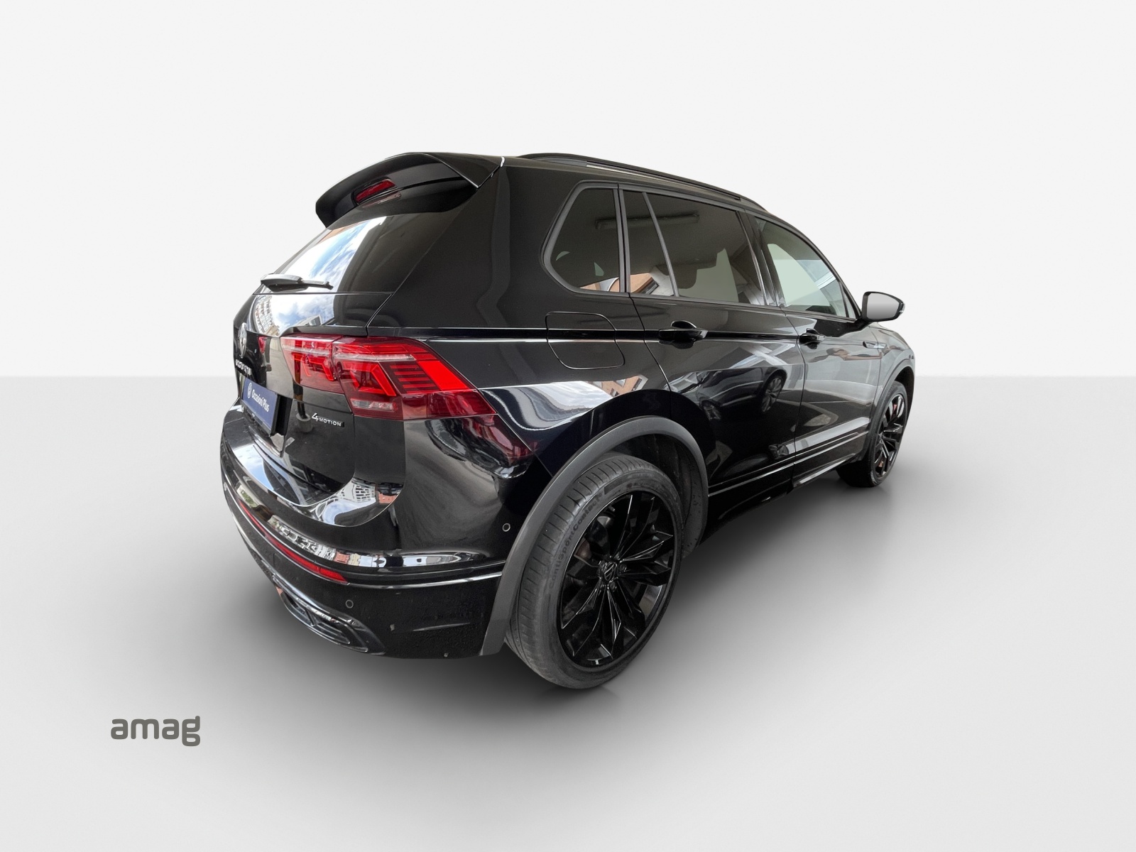 VW Tiguan 2.0 TDI SCR R-Line 4Motion DSG-image-4
