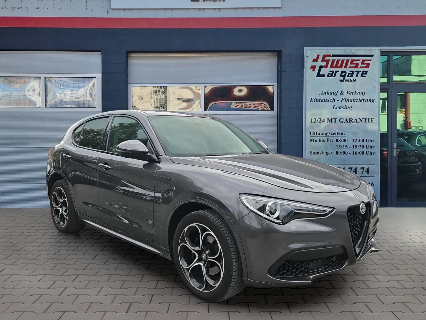 ALFA ROMEO Stelvio 2.0 Veloce Q4 Automatic 280PS mit Panoramadach-image-1