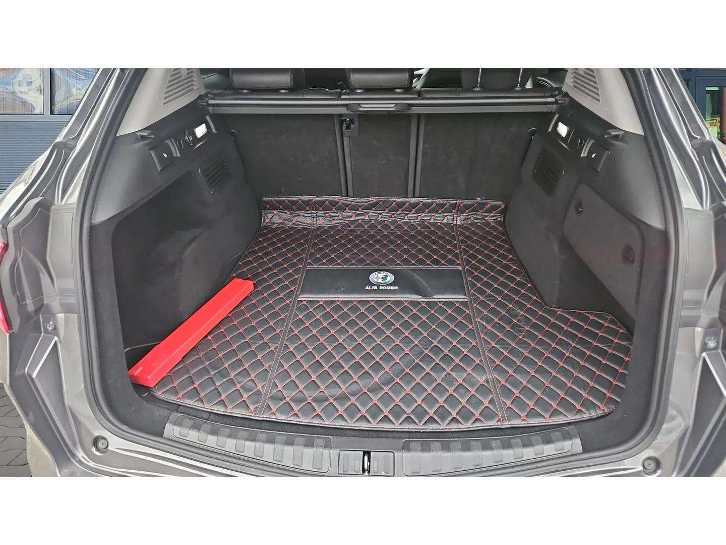 ALFA ROMEO Stelvio 2.0 Veloce Q4 Automatic 280PS mit Panoramadach-image-14