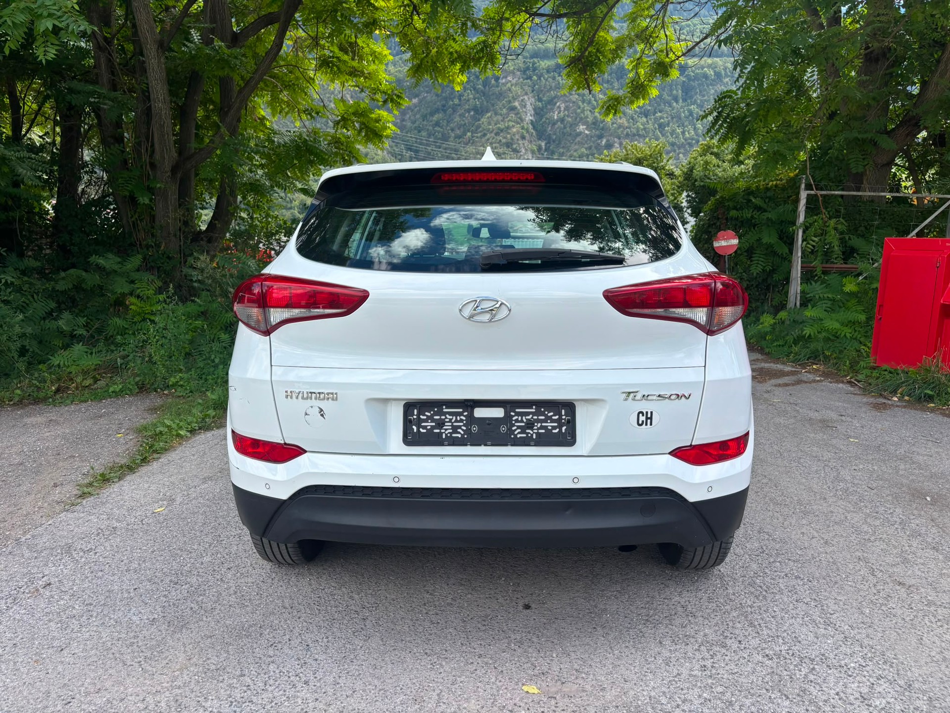 HYUNDAI TUCSON-image-3