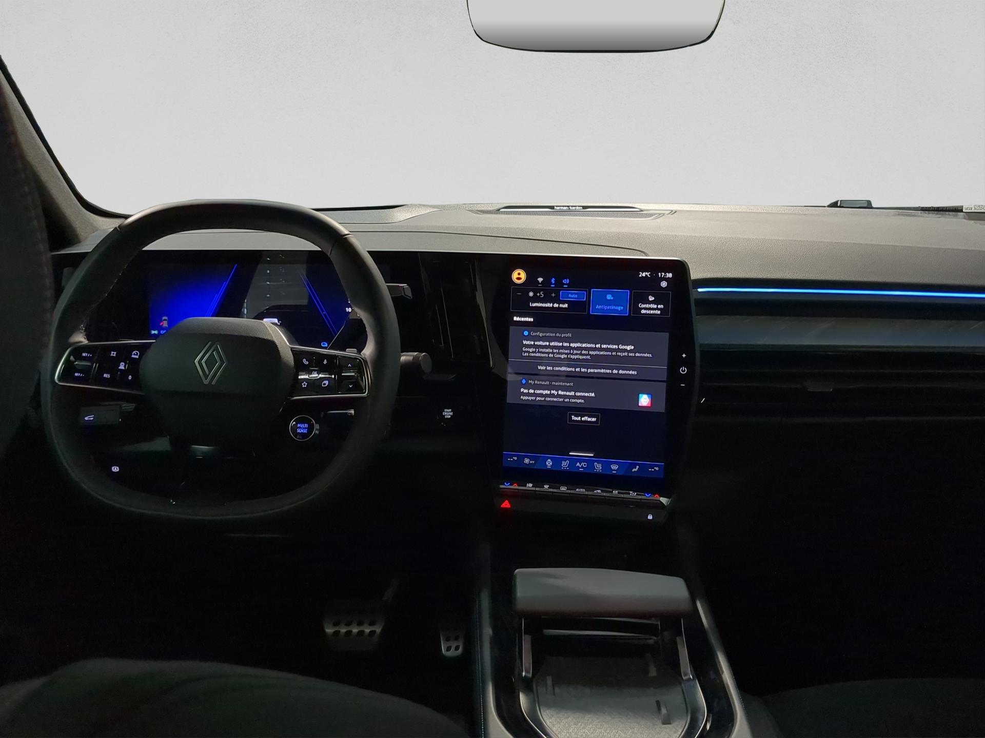 RENAULT Rafale 1.2 E-Tech Hybrid 200 Esprit Alpine-image-12